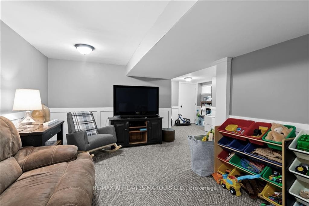 16491 MYERS Road photo 21