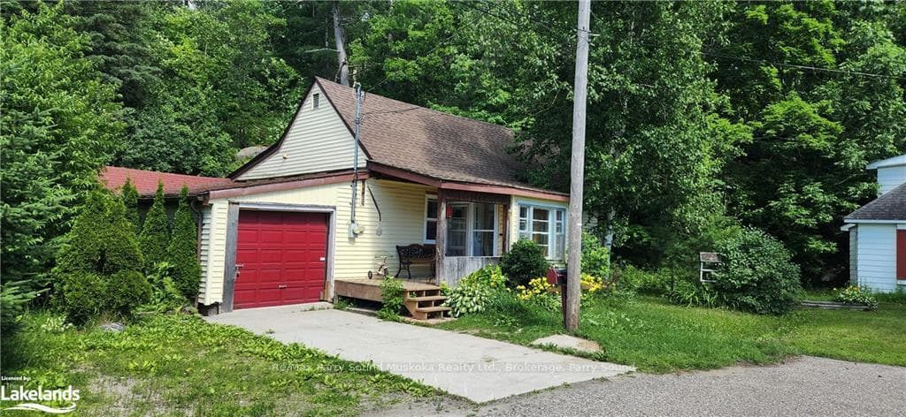 10 GLEN Avenue photo 2