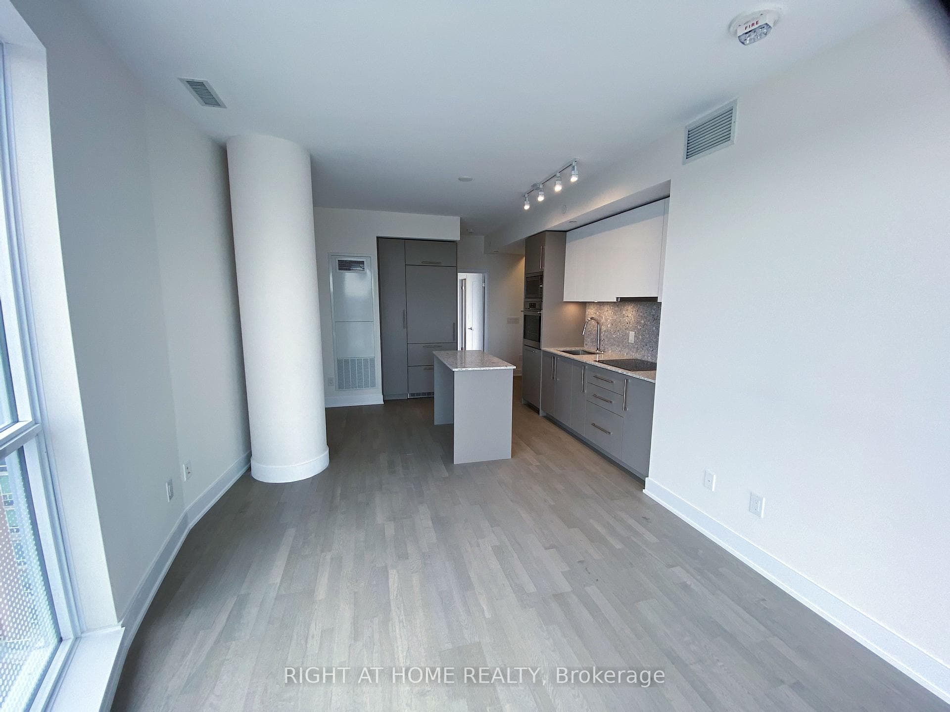 88 Cumberland Street Unit 2304 photo 3