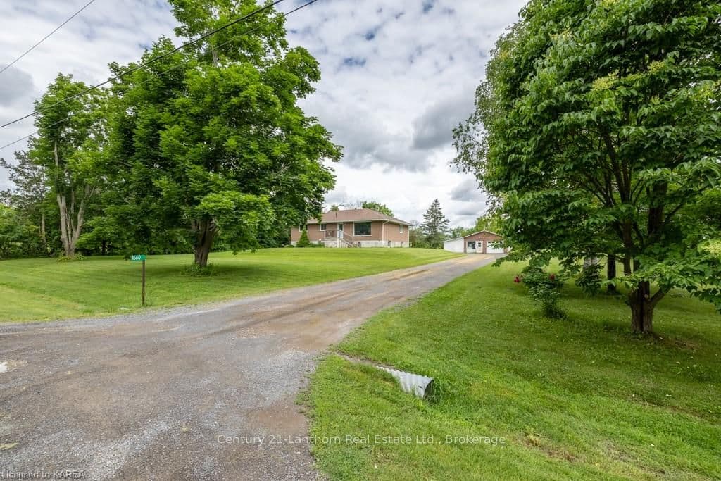 1660 BURBROOK Road photo 1