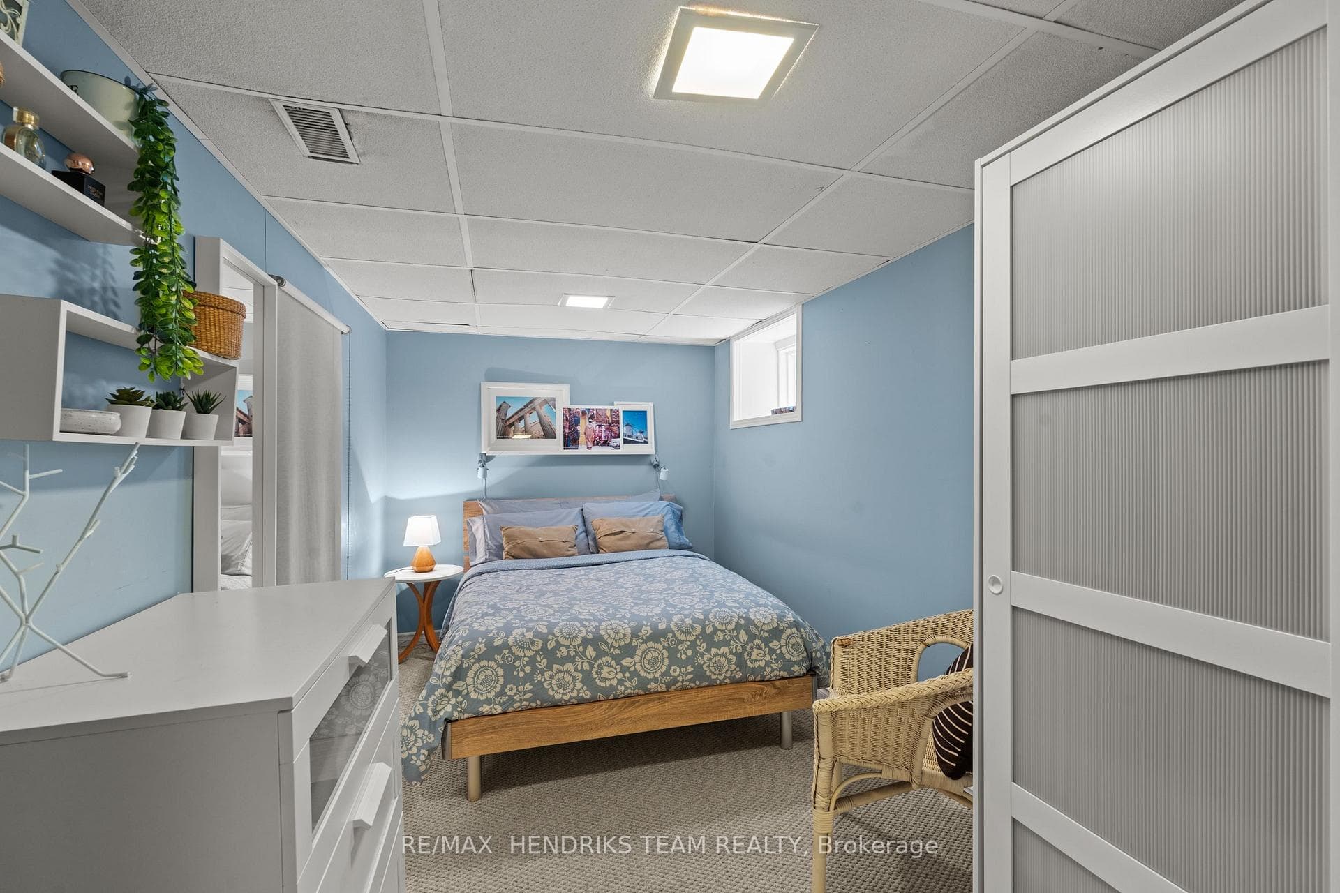 150 York Street photo 31