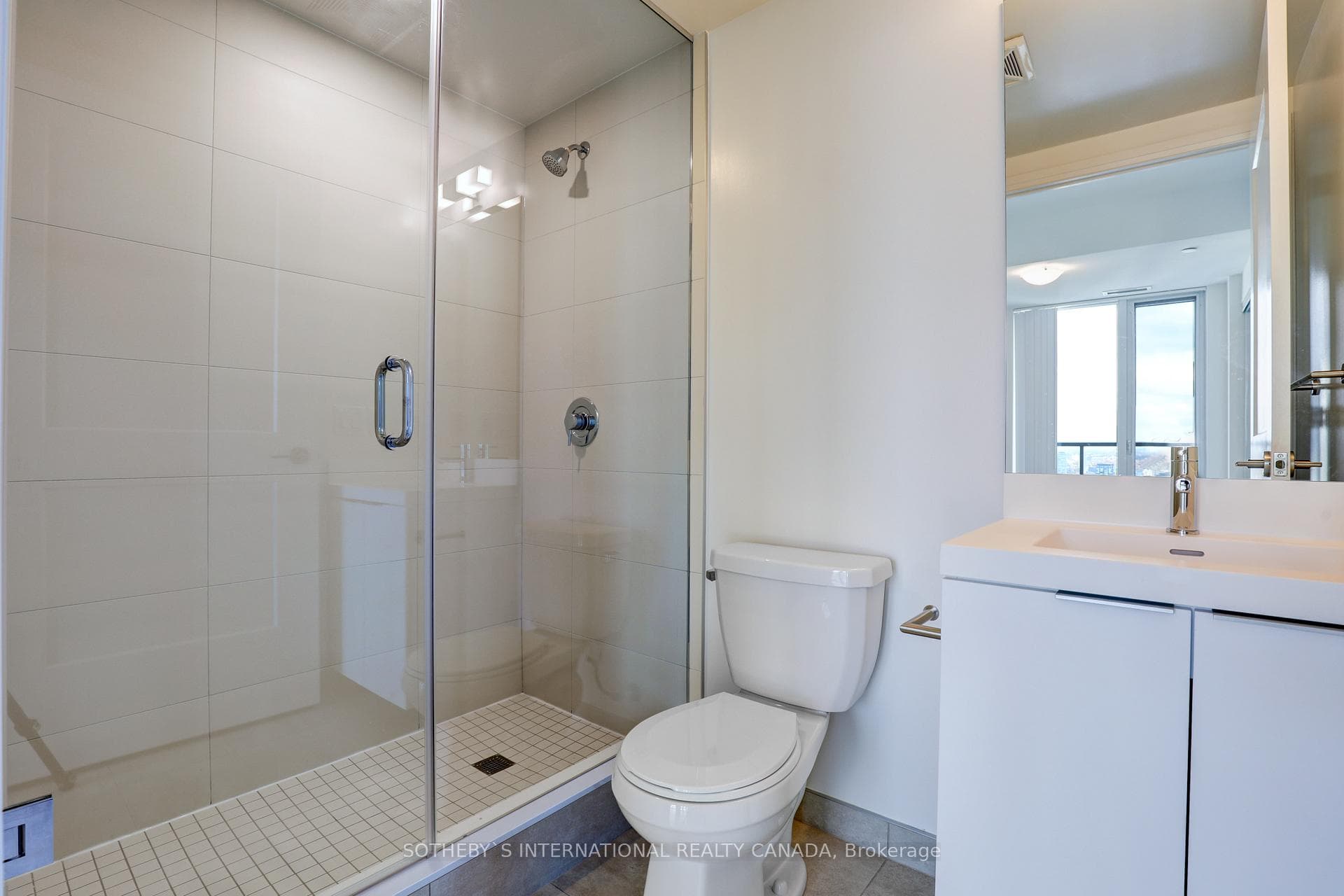 28 Widmer Street Unit 4925 photo 20