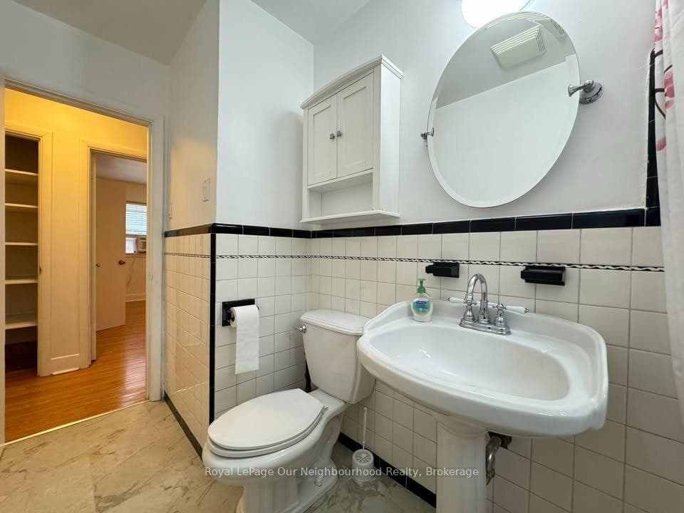 73 Eugenia Street Unit Main photo 27