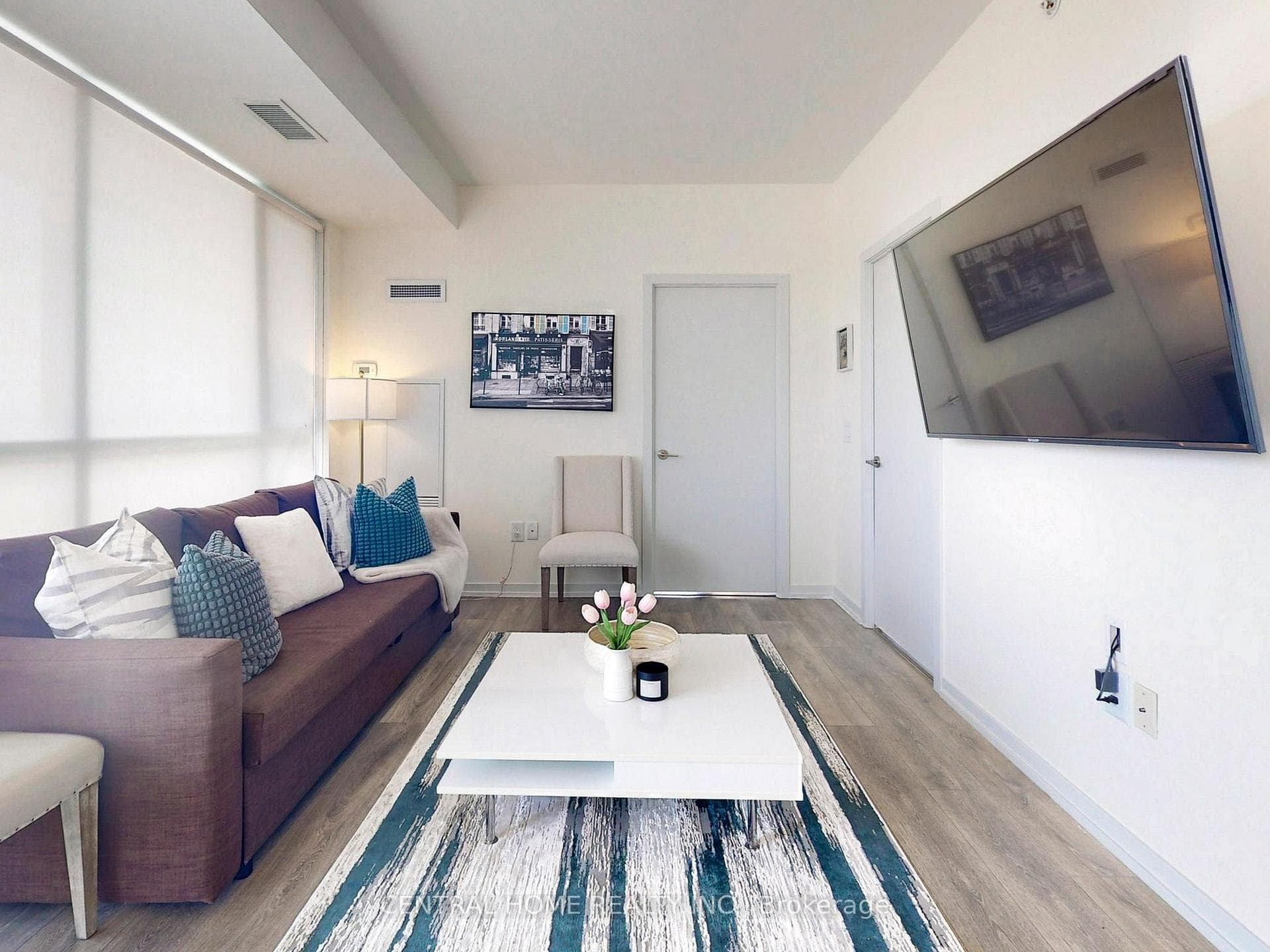 3237 Bayview Avenue Unit 1207 photo 8