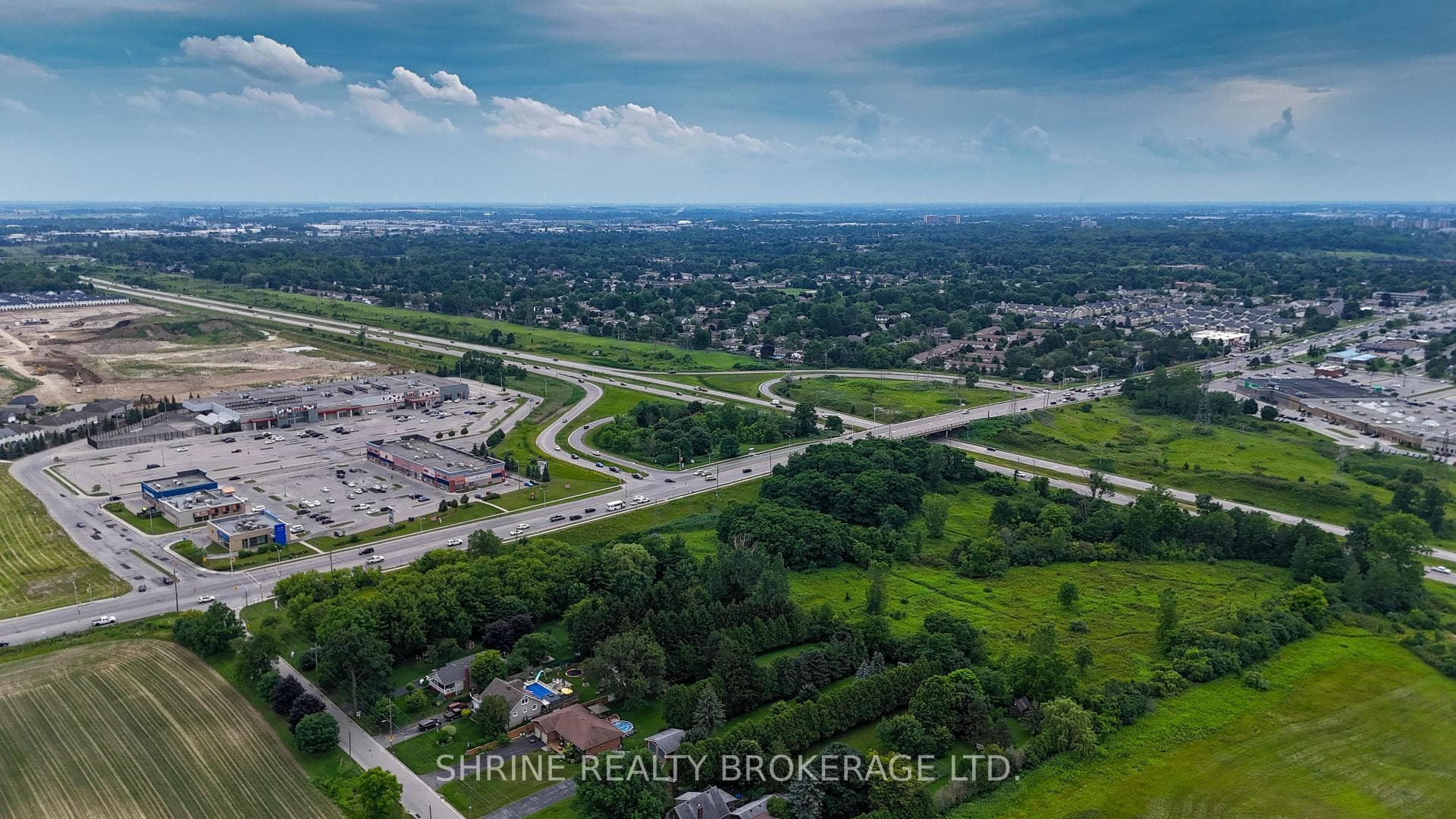179 Meadowlily Road photo 5
