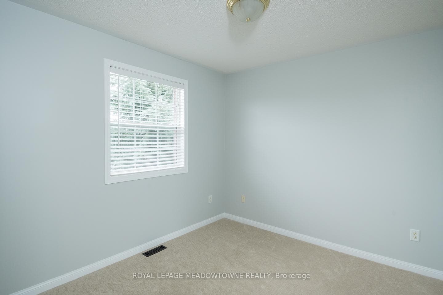 833 Watson Terrace photo 32