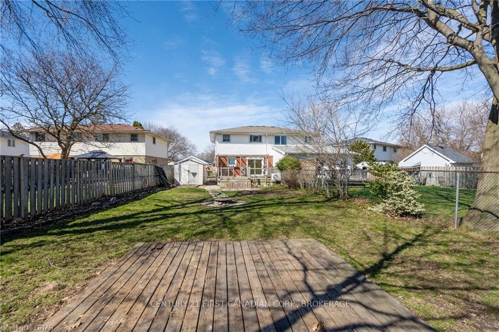 71 METCALFE Crescent photo 30