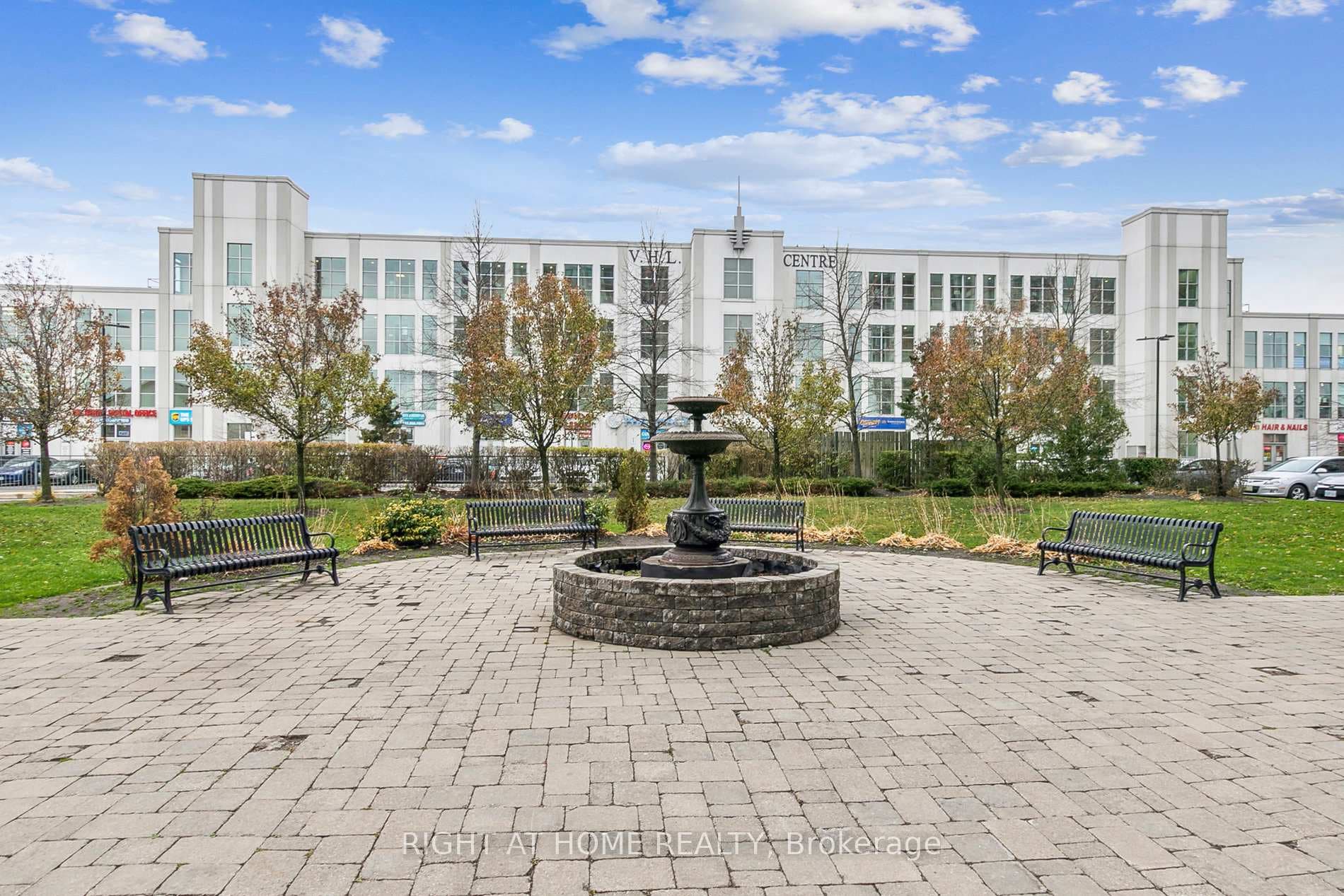 8 Rosebank Drive Unit 17K photo 30