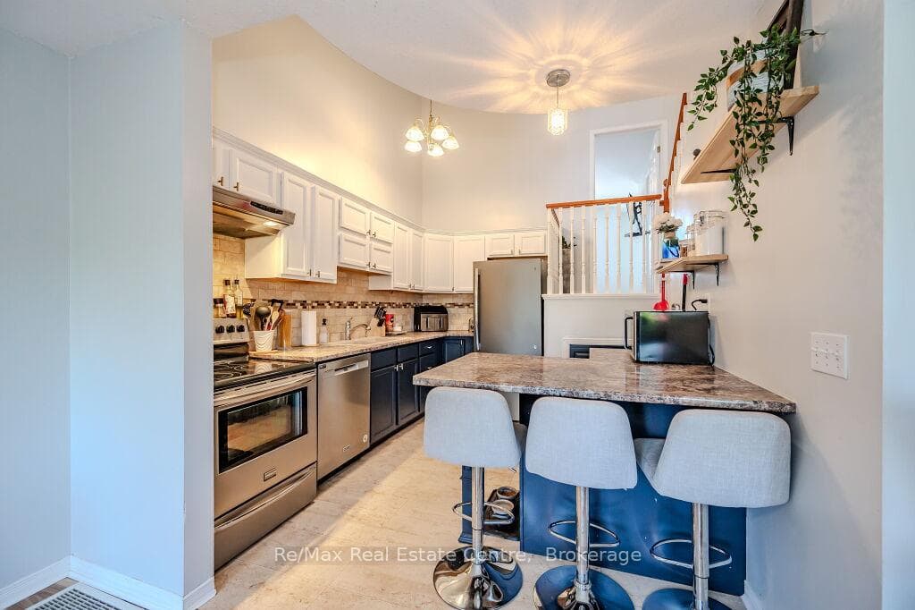 174 Windflower Drive photo 14