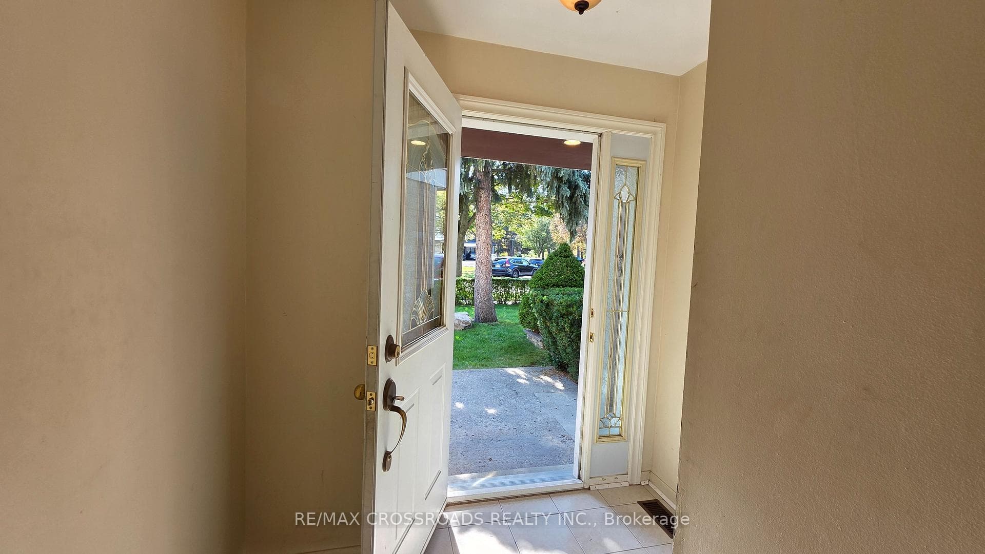 63 Osterhout Place photo 17