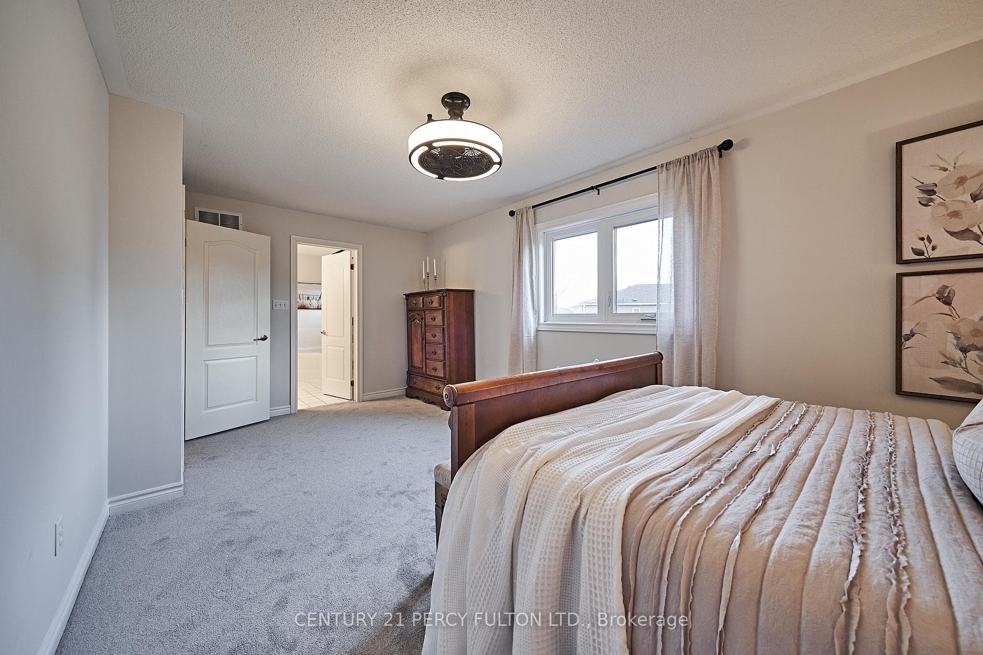 31 Carveth Crescent photo 30