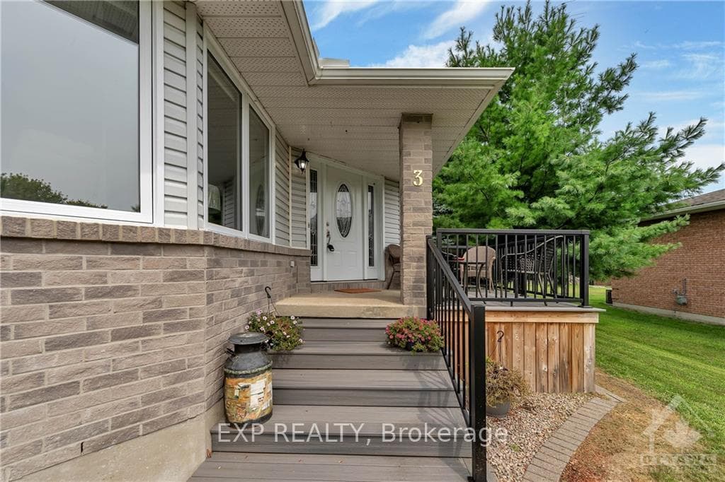 3 FAIRHOLME Drive photo 3
