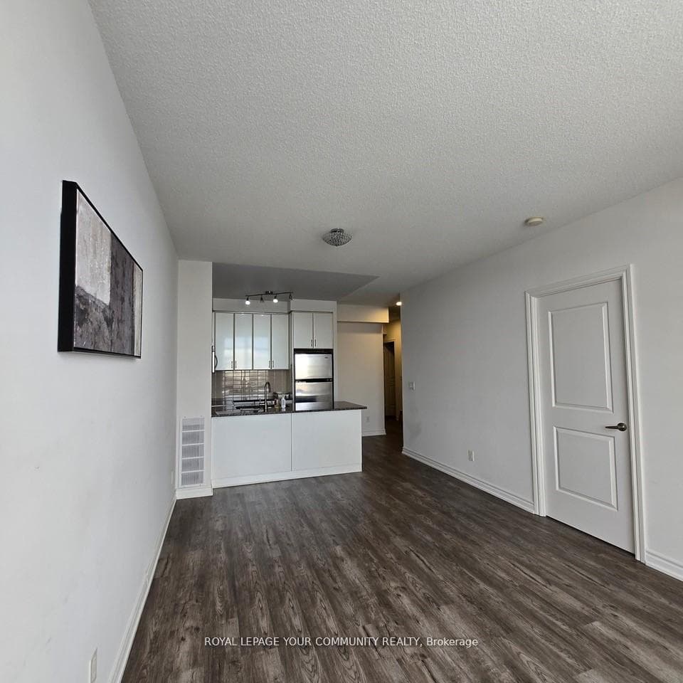 9245 Jane Street Unit 312 photo 13