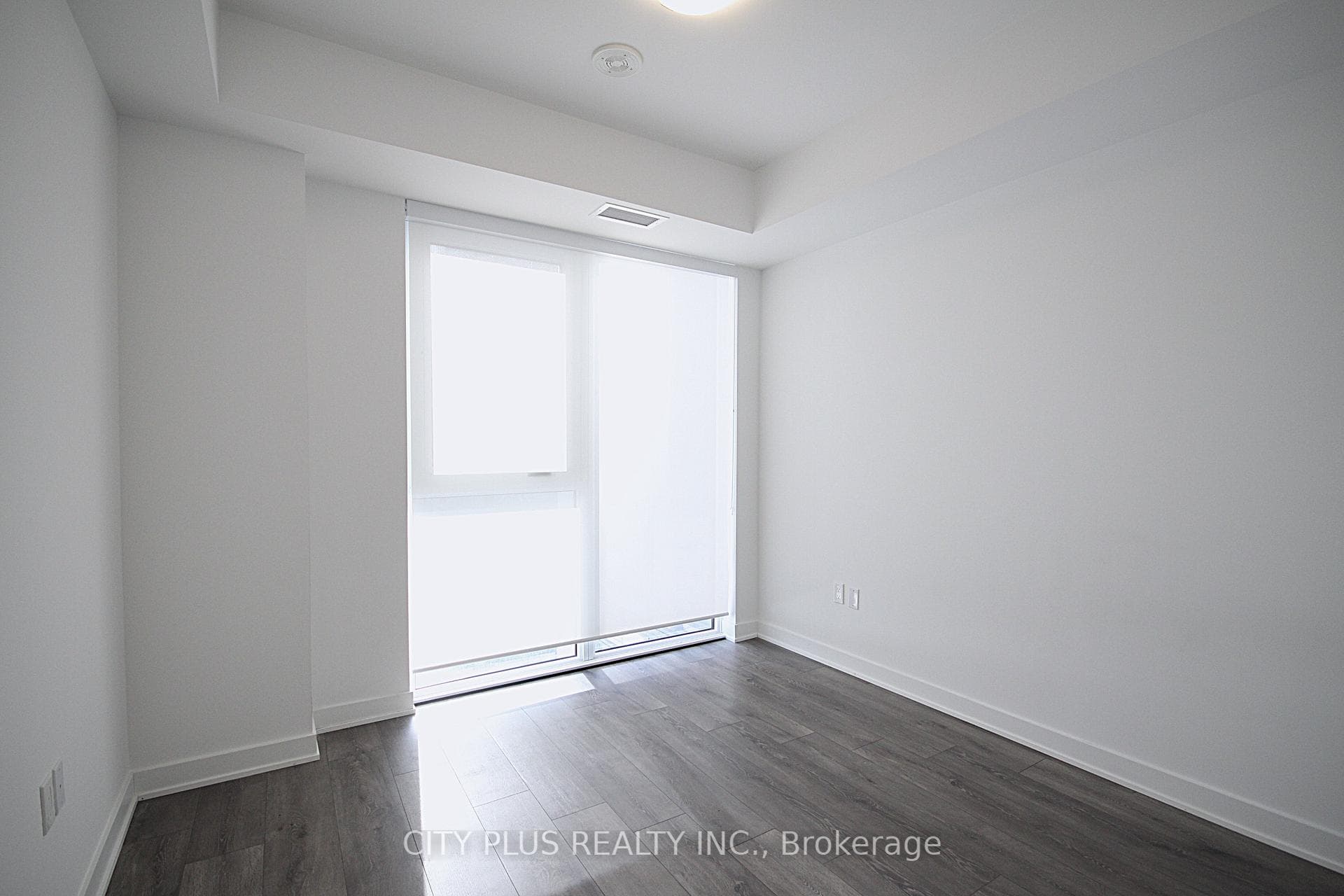 105 Oneida Crescent Unit 809 photo 12