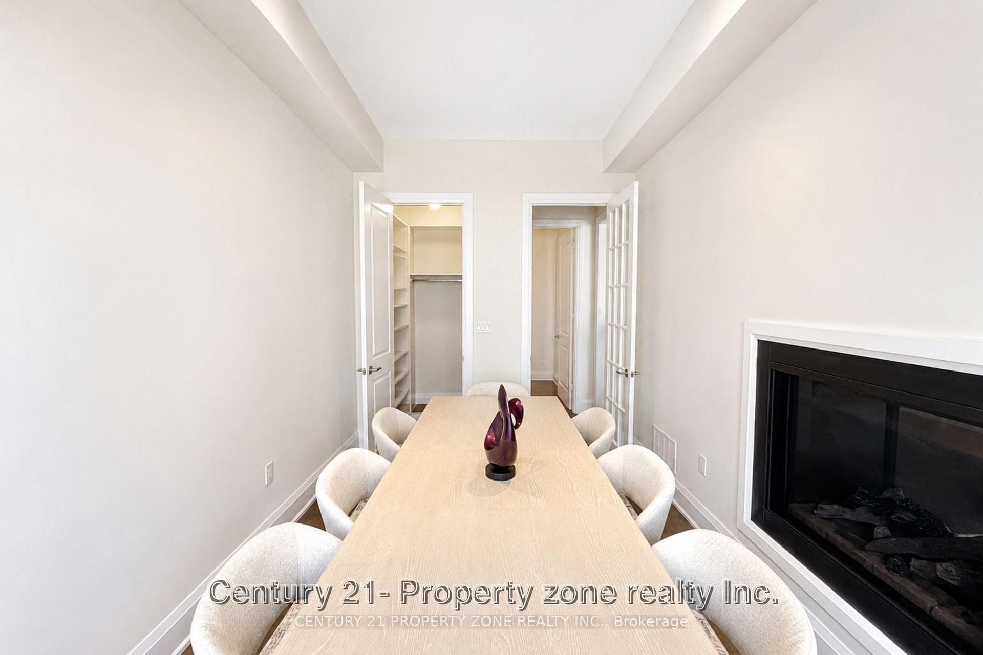 79 Mevira Gardens photo 15