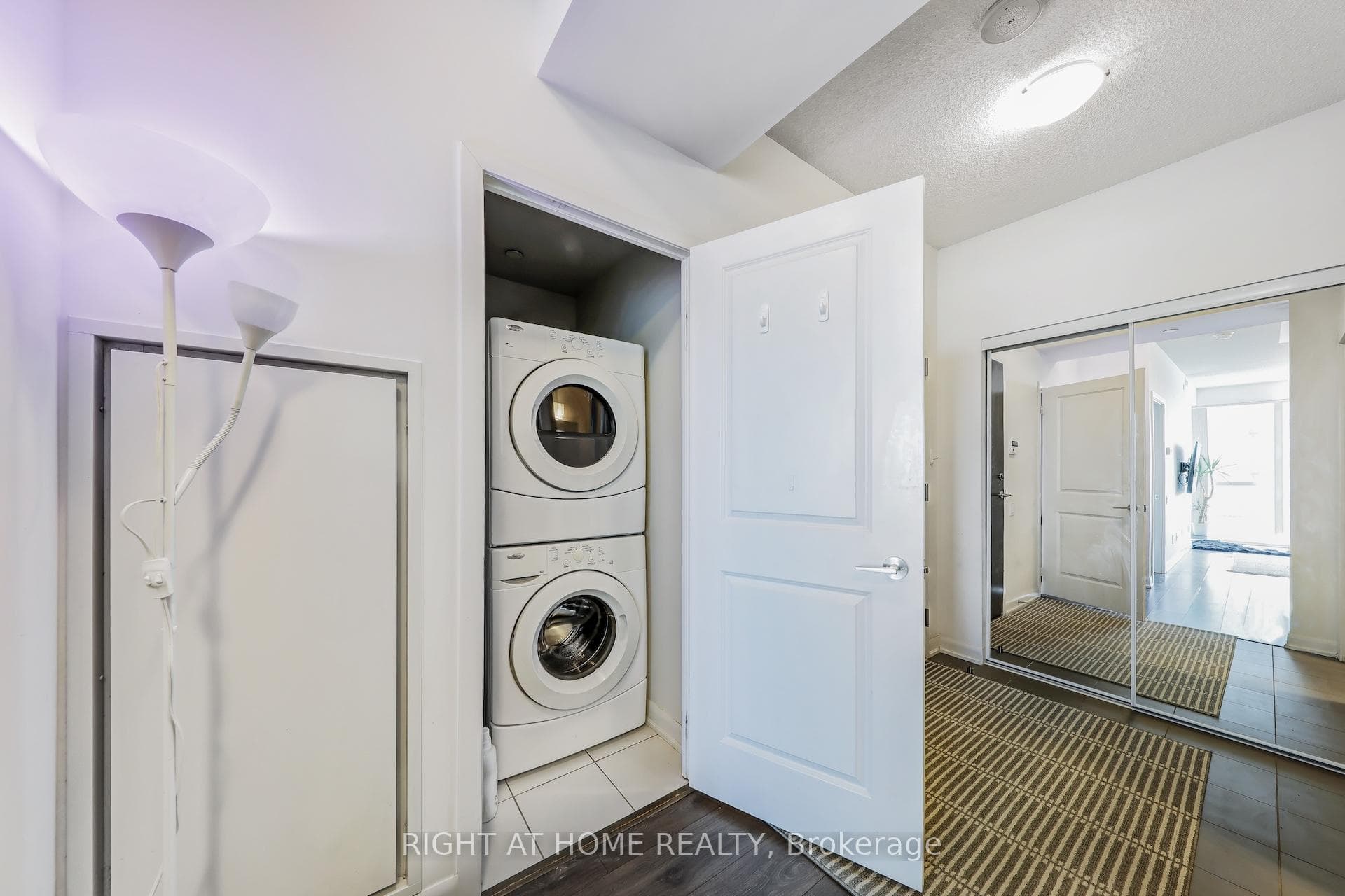 5168 Yonge Street Unit 3308 photo 9