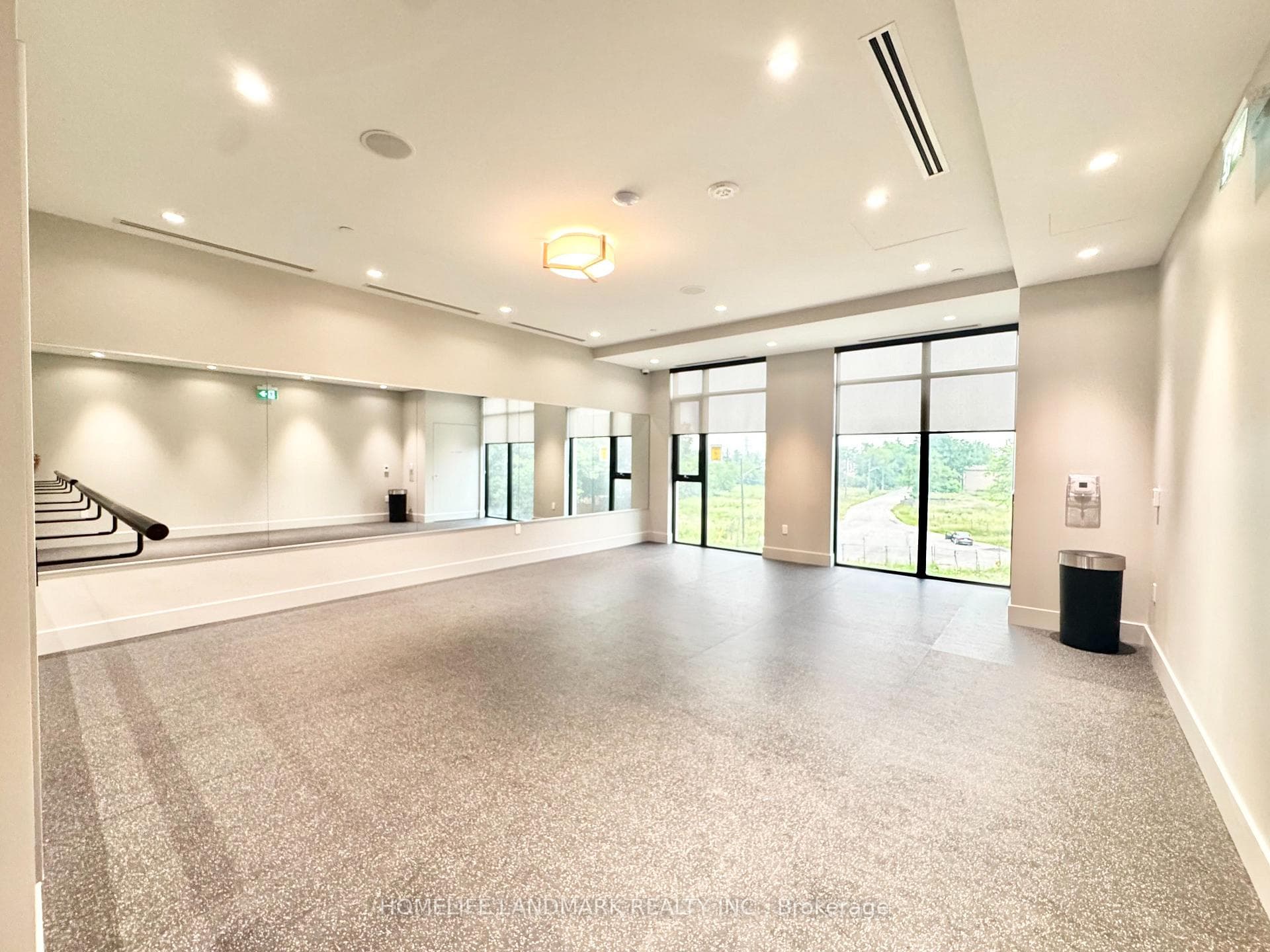 5858 Yonge Street Unit 1823 photo 18