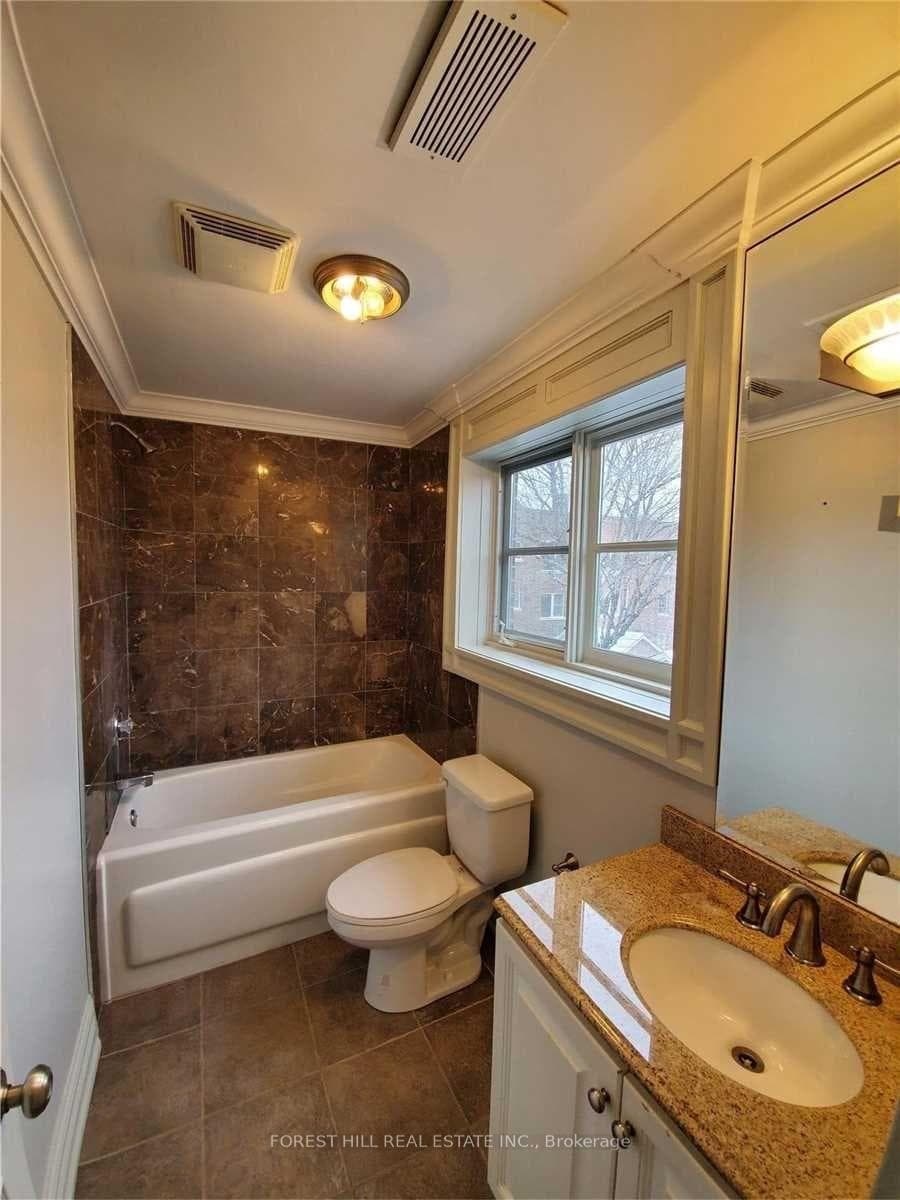 216 Heath Street Unit 3 photo 10