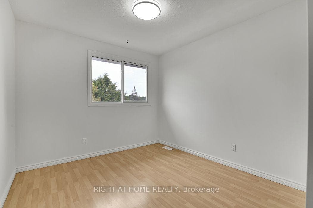 99 Craig Henry Drive photo 10