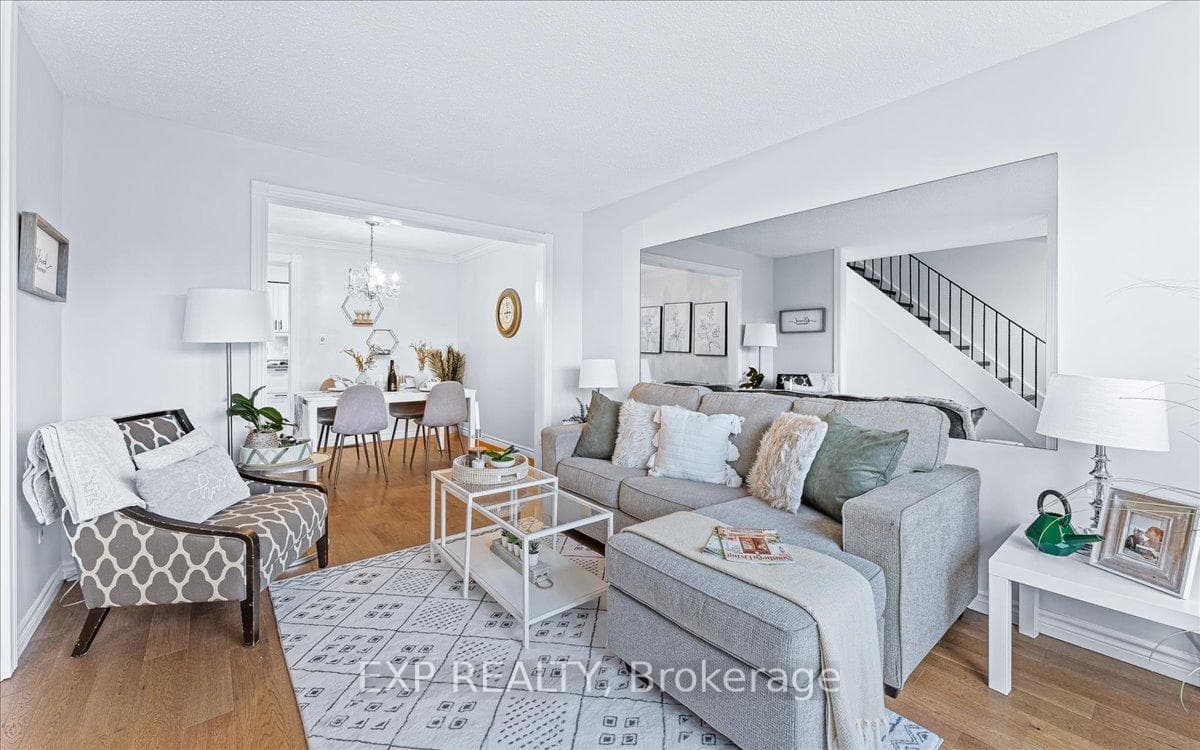 660 Montcalm Avenue photo 11