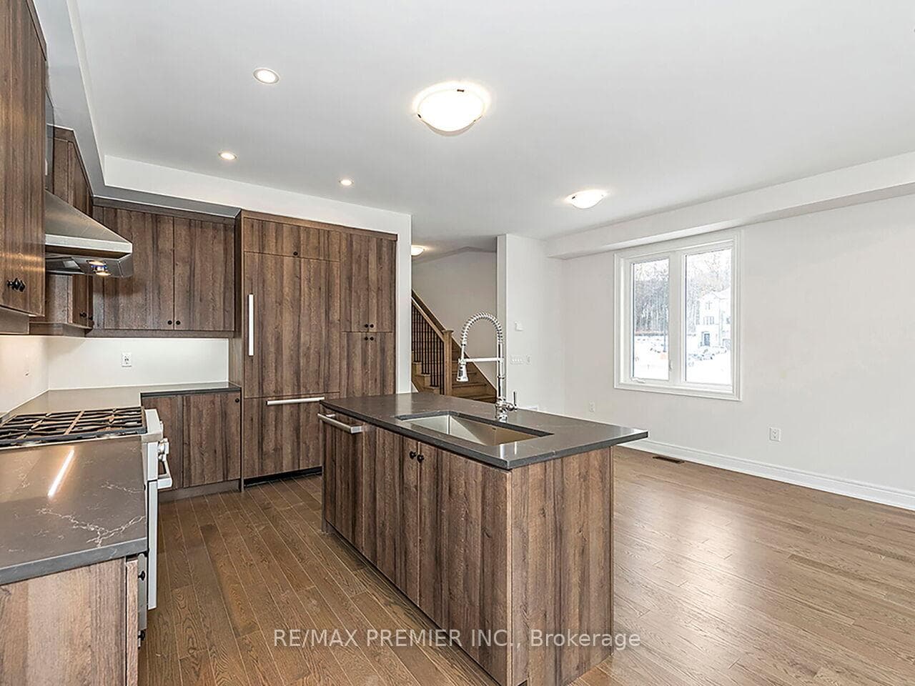 46 Gambetta Road photo 18
