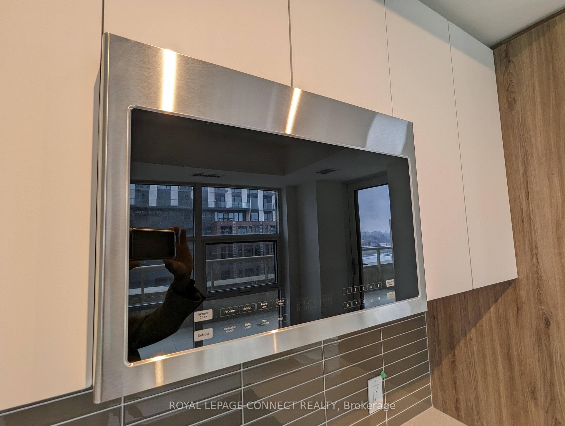 1787 St. Clair Avenue Unit 711 photo 30