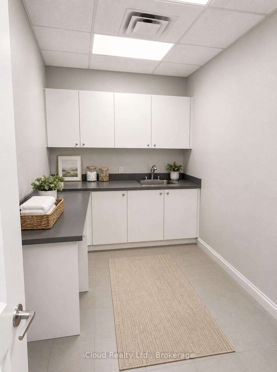 80 Regina Road Unit 21 photo 5