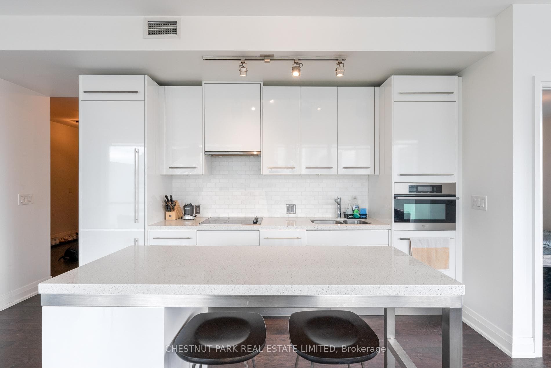 80 John Street Unit 2309 photo 7