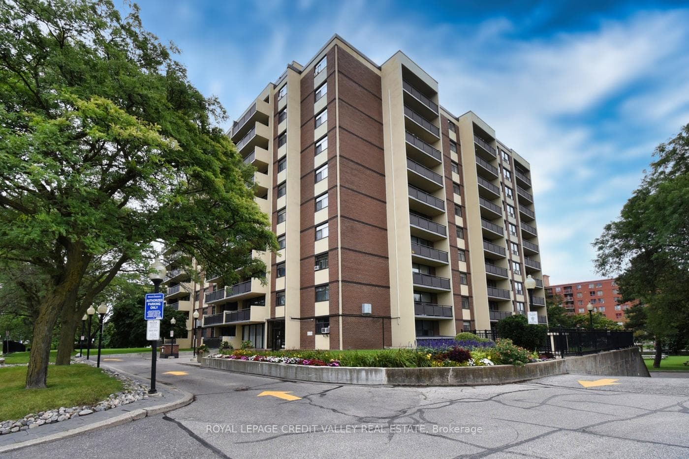 5 Frith Road Unit 410 photo 1