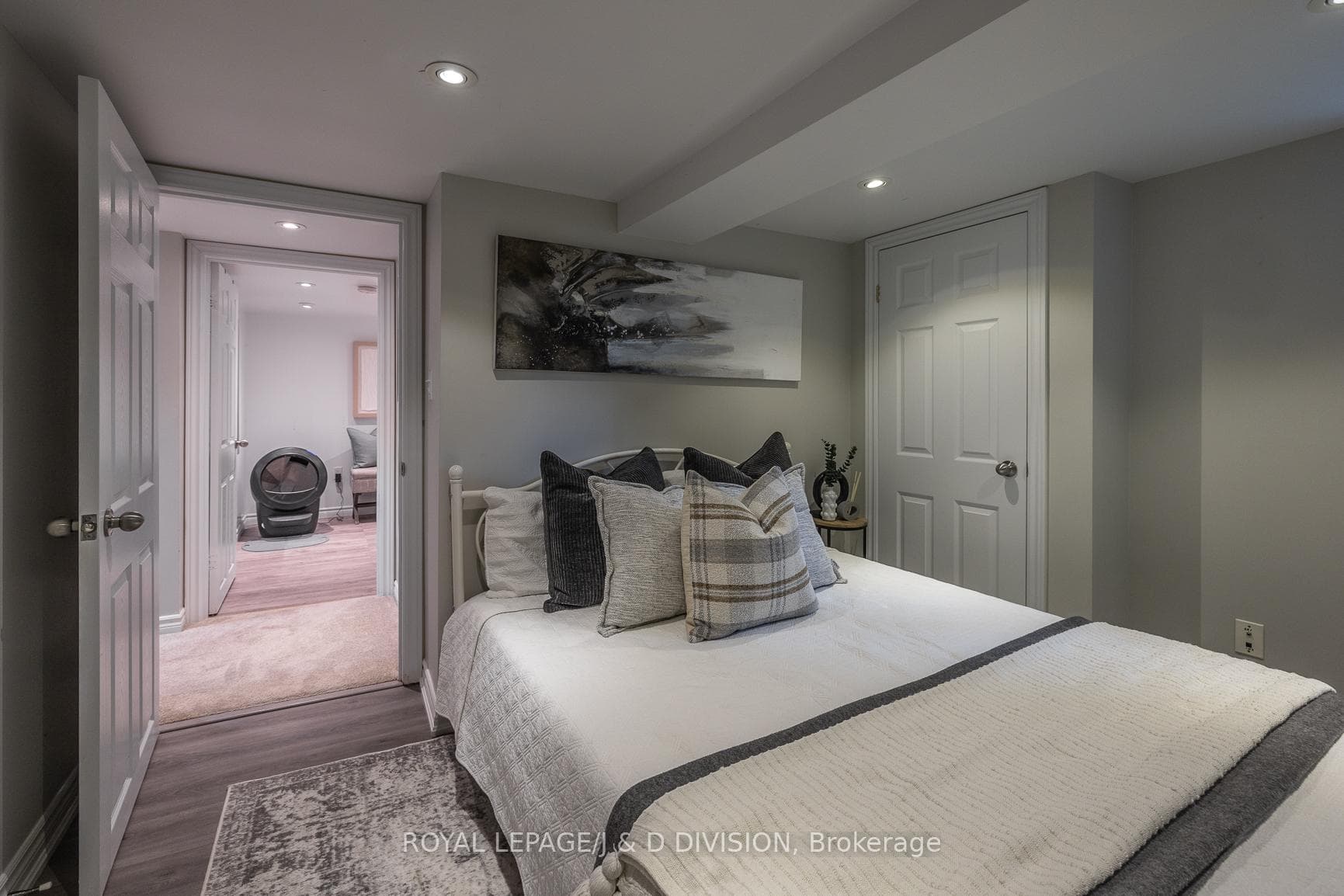 4 Joanith Drive photo 29