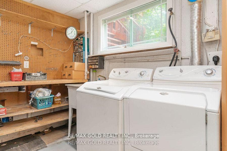 38 Duke Road photo 32