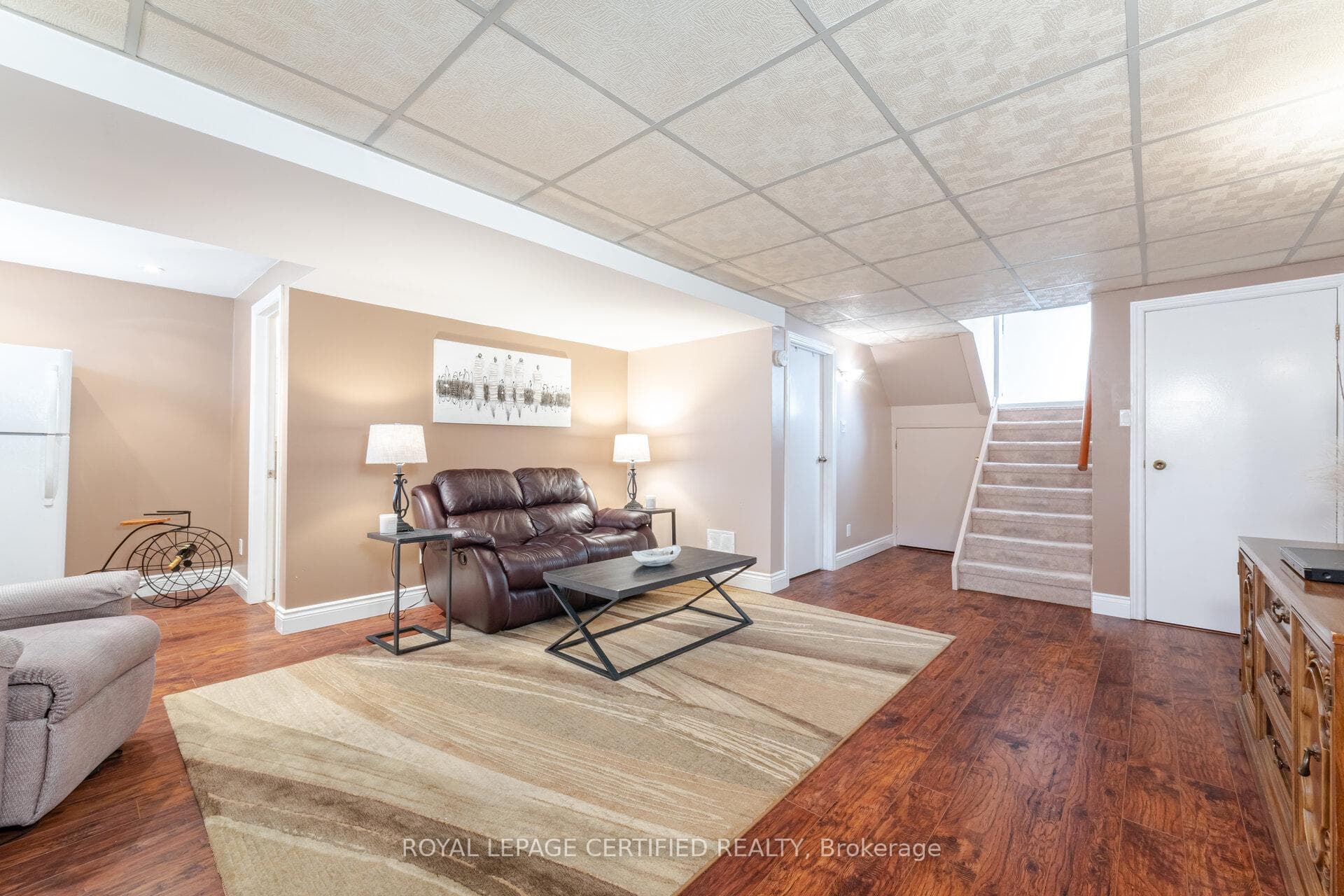 12 Grovetree Place photo 29