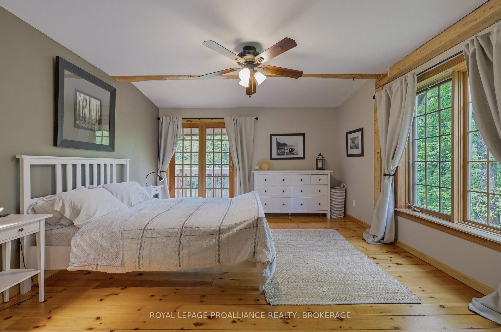 156 Darlingside Drive photo 17