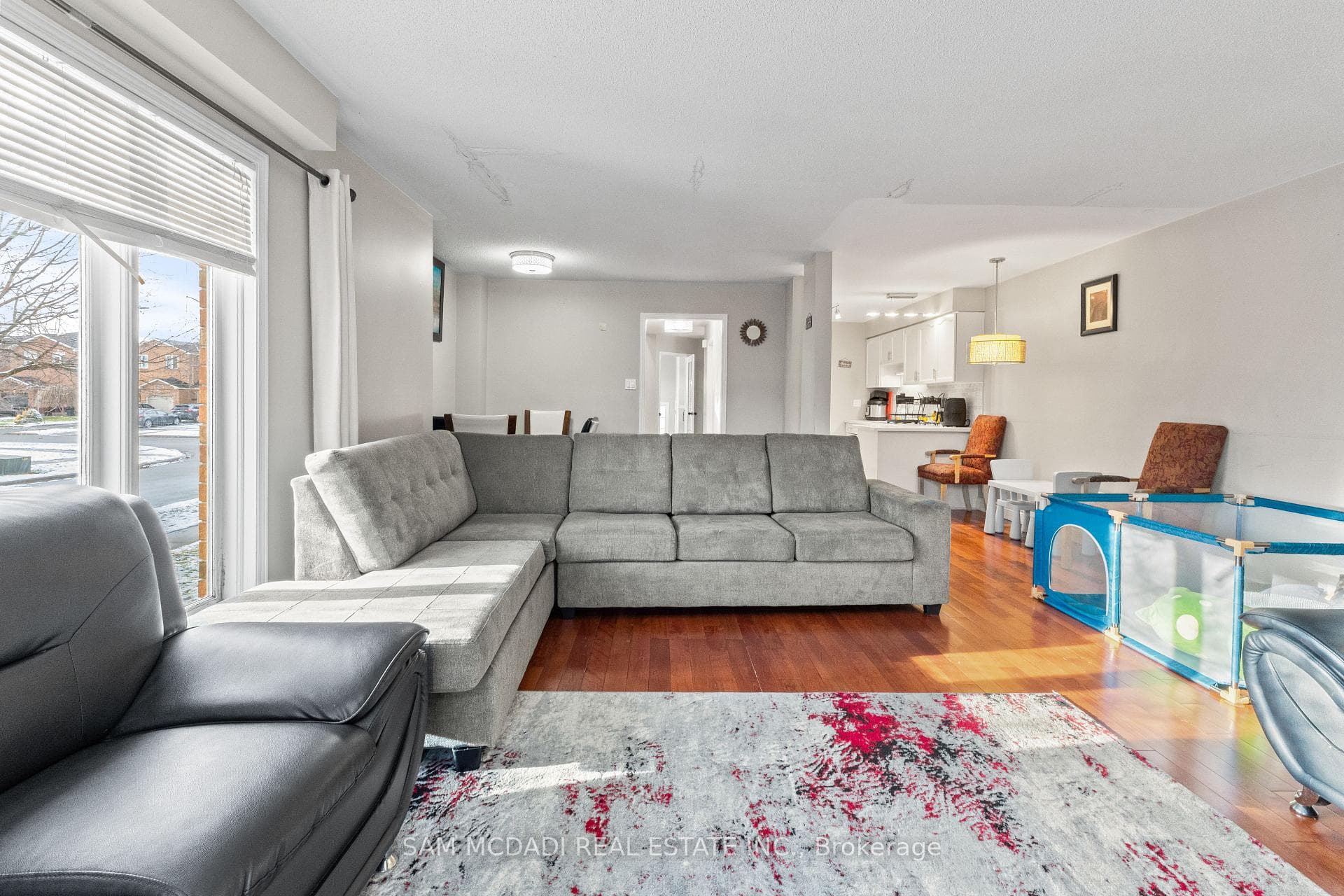 1073 Gabriel Place photo 13