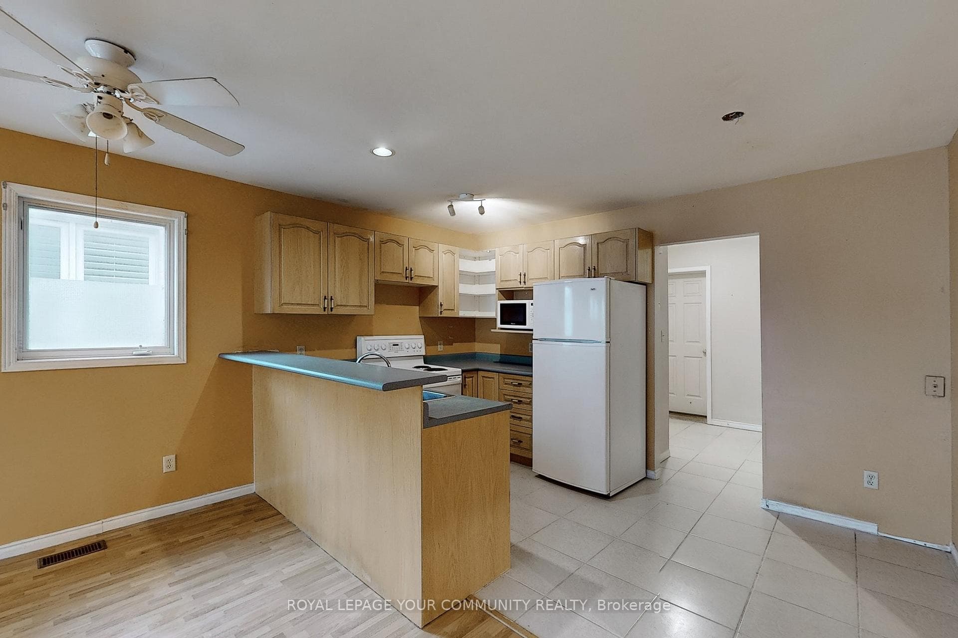 54 Lloyd Street photo 30