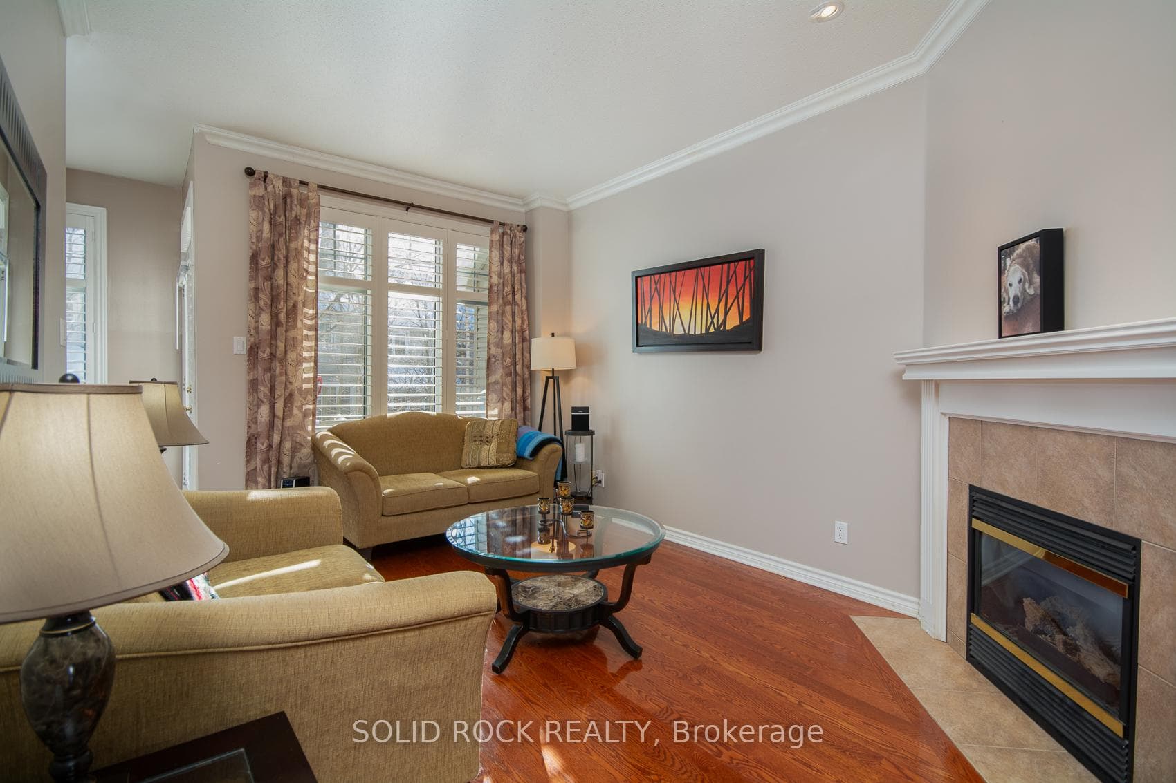 416 Cache Bay Crescent photo 8