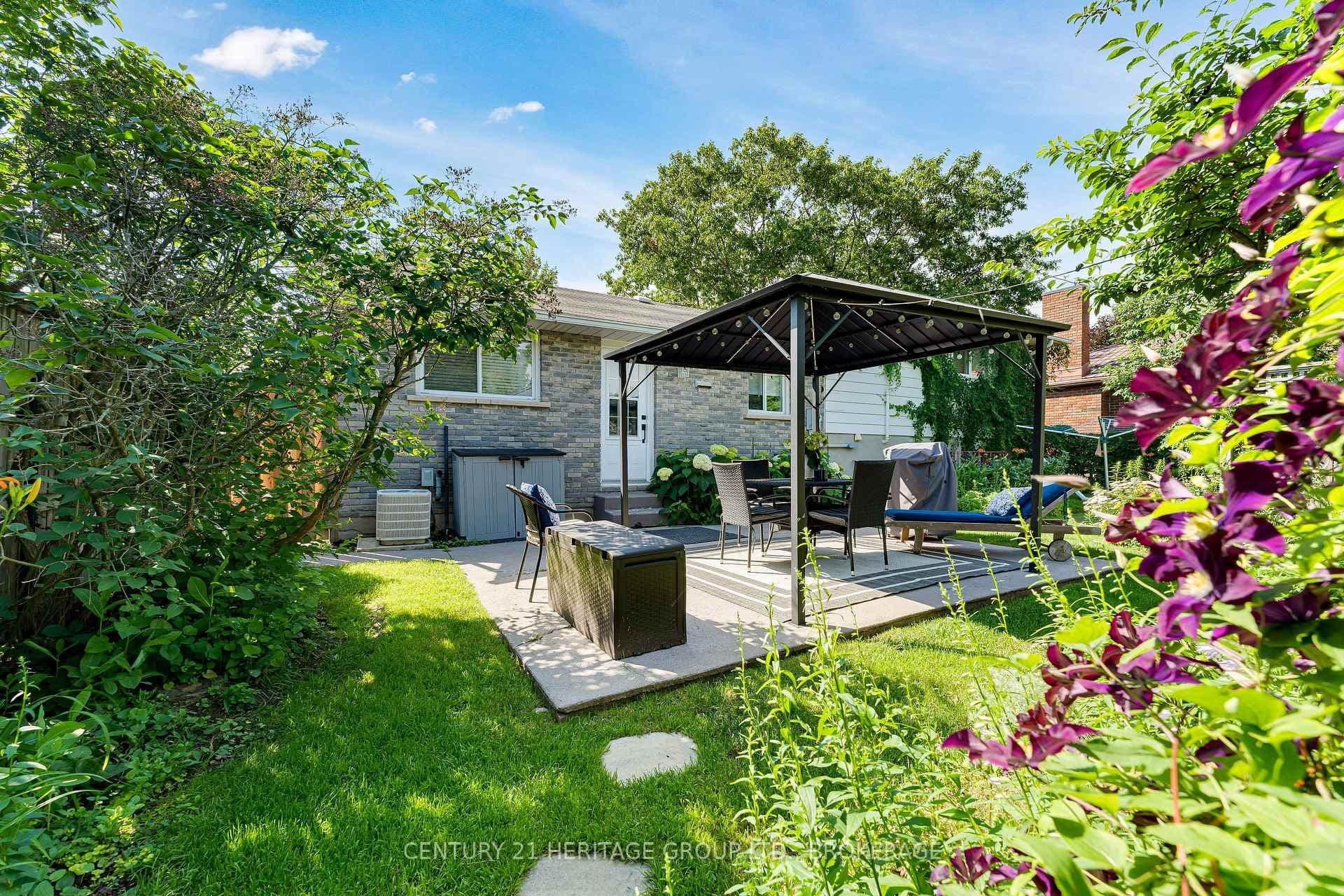 714 Milford Drive photo 40