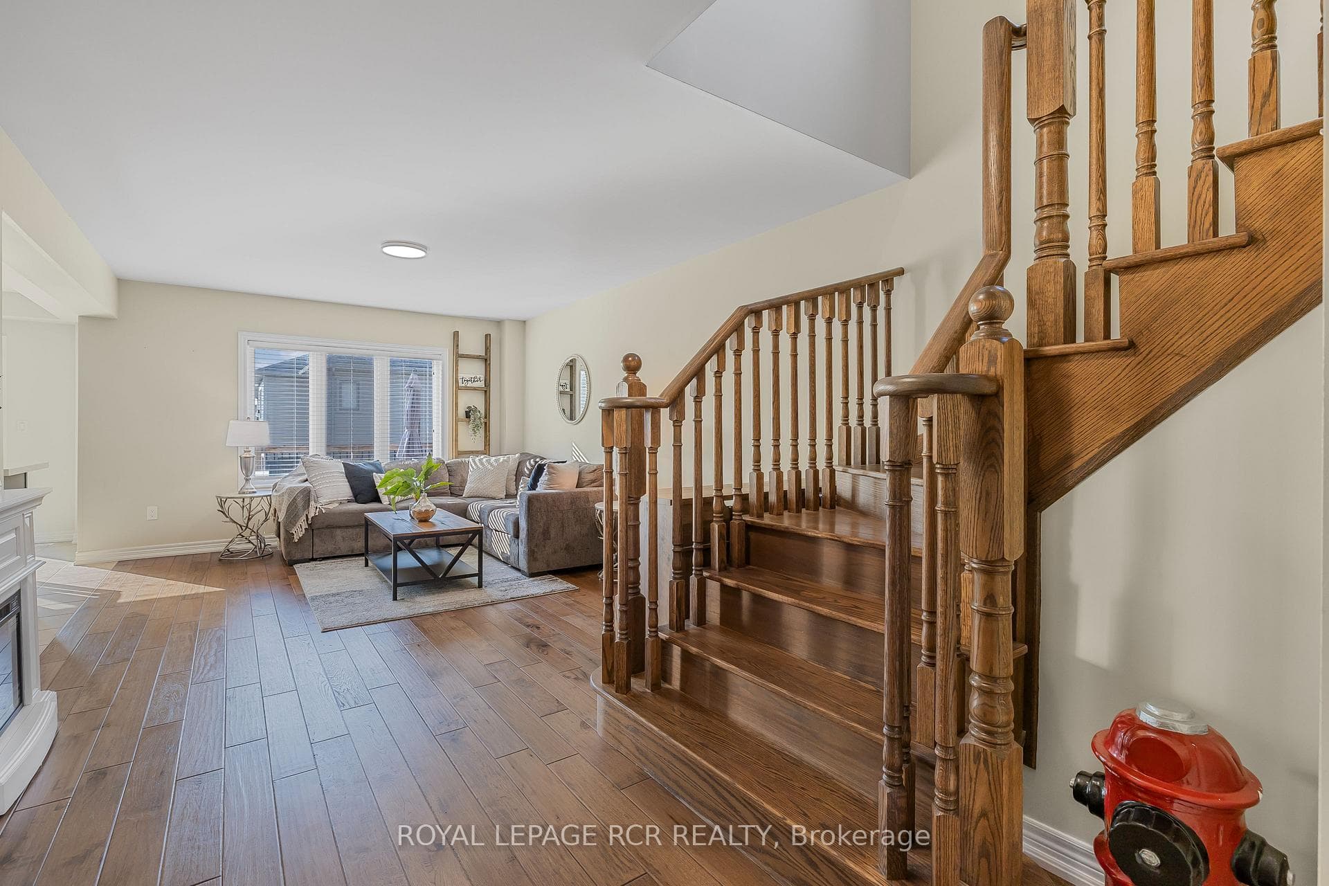 69 Treetops Boulevard photo 4