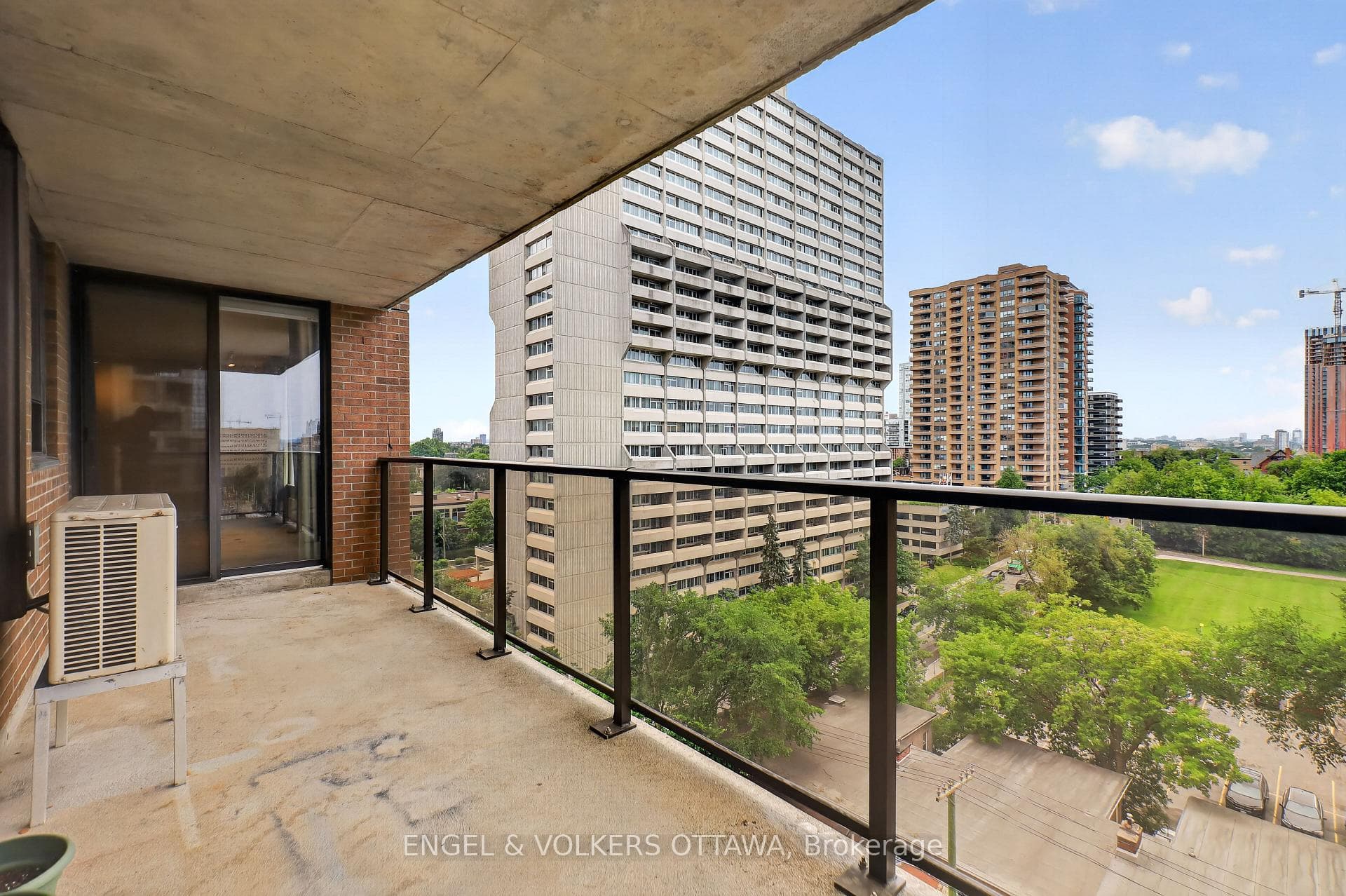475 Laurier Avenue Unit 1007 photo 39