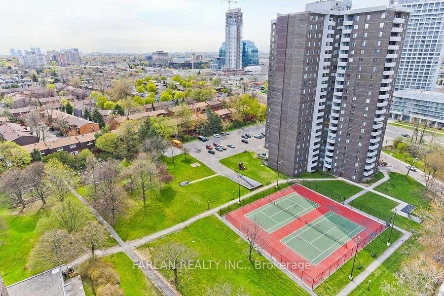1900 Sheppard Avenue Unit 2102 photo 34