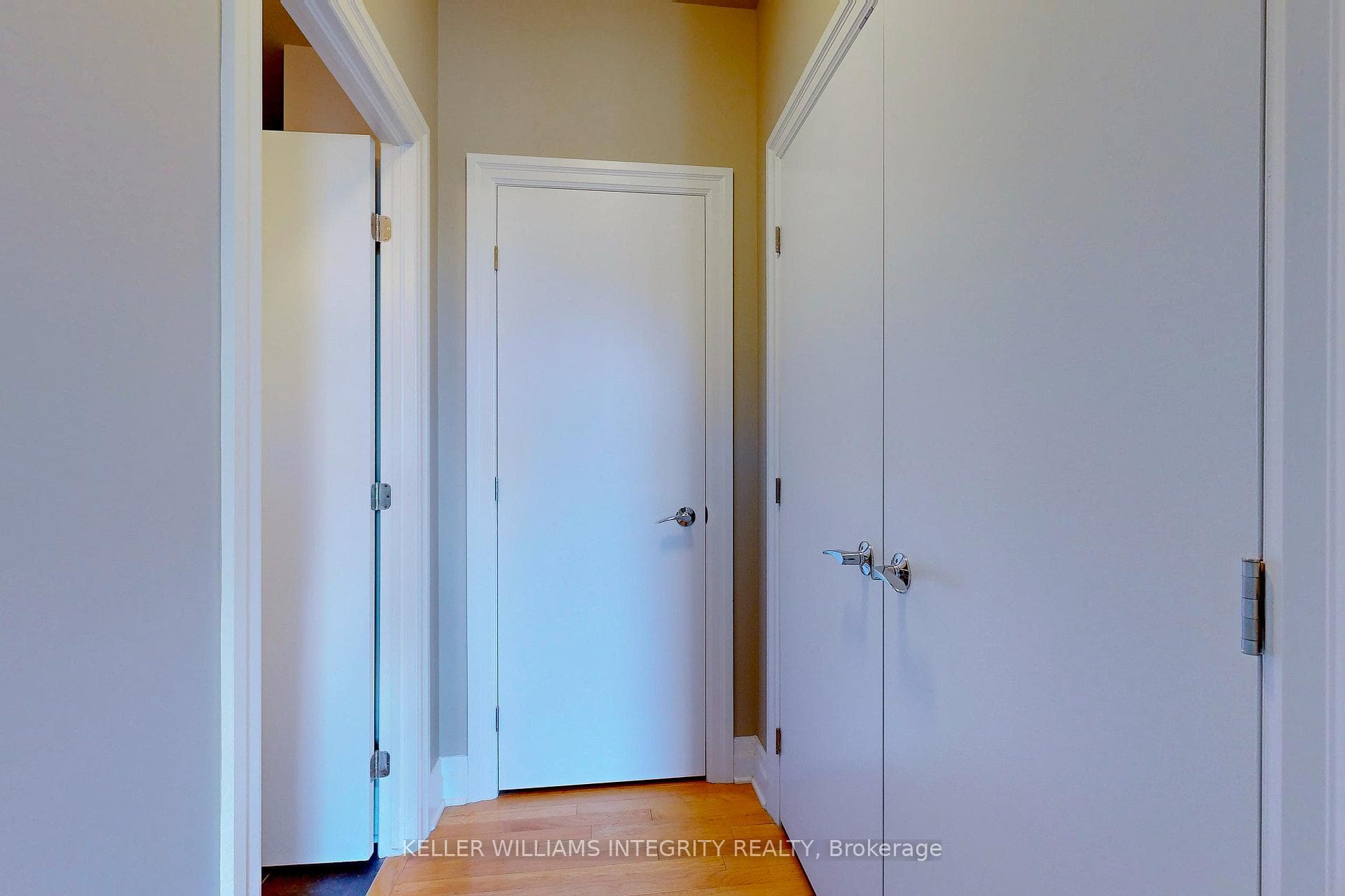 245 Kent Street Unit 1606 photo 28