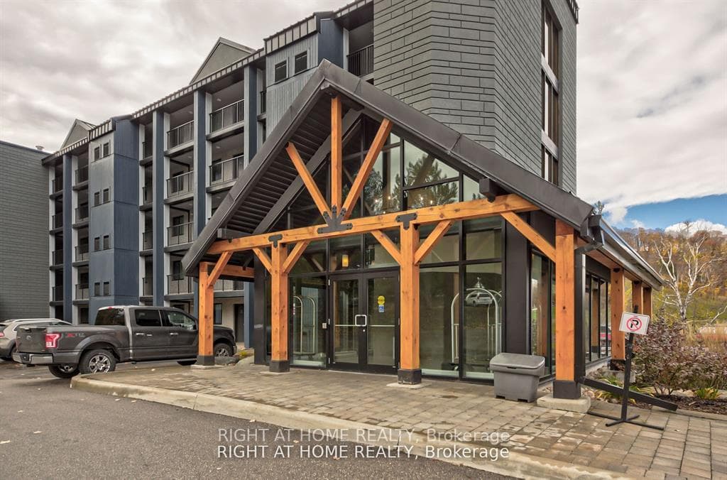 80 Horseshoe Boulevard Unit 102 photo 2