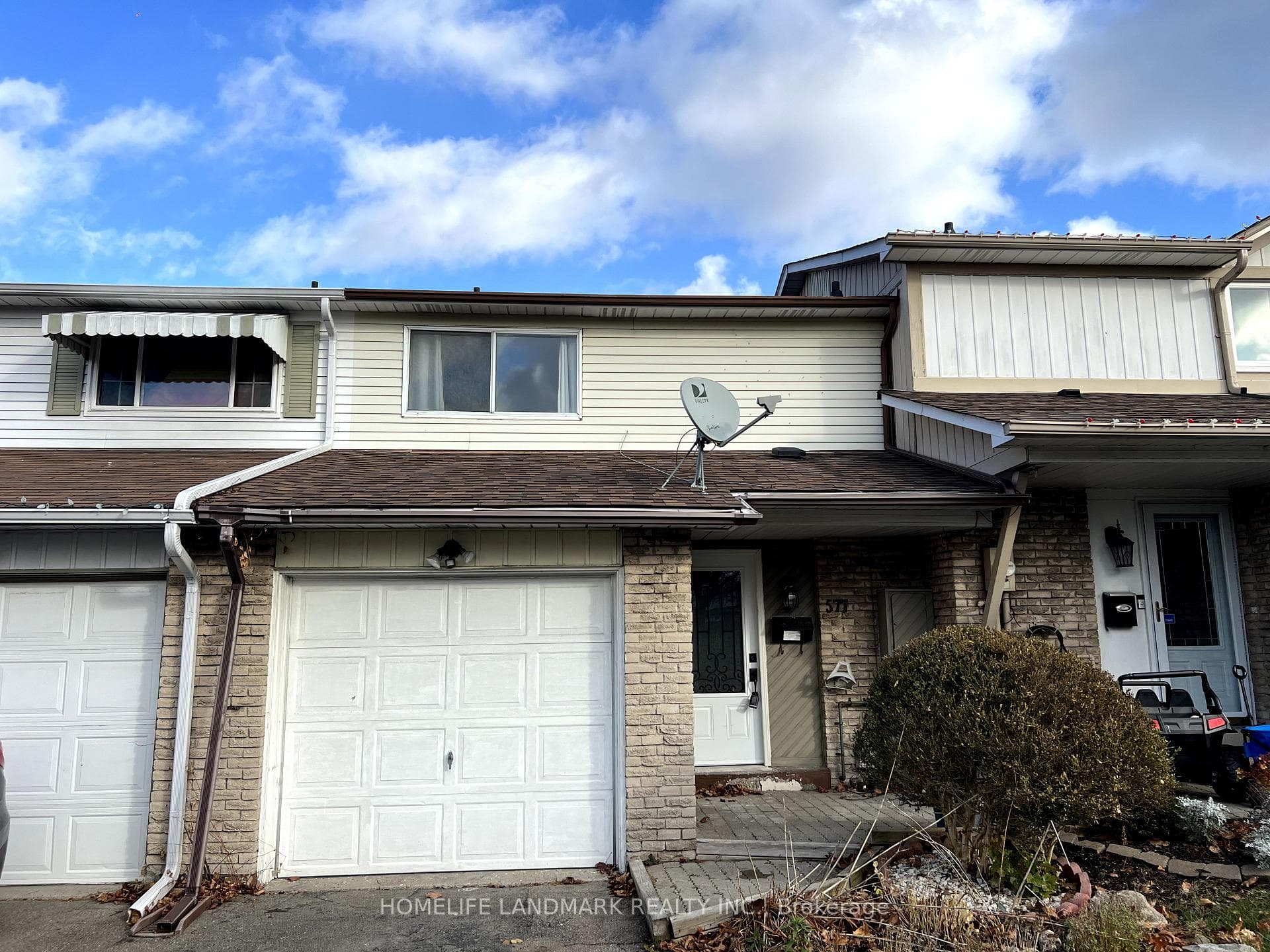 577 Dorchester Drive photo 1