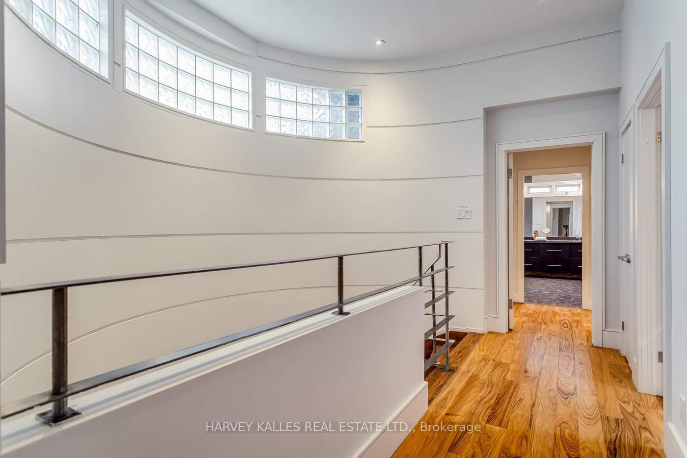 330 Brooke Avenue photo 30