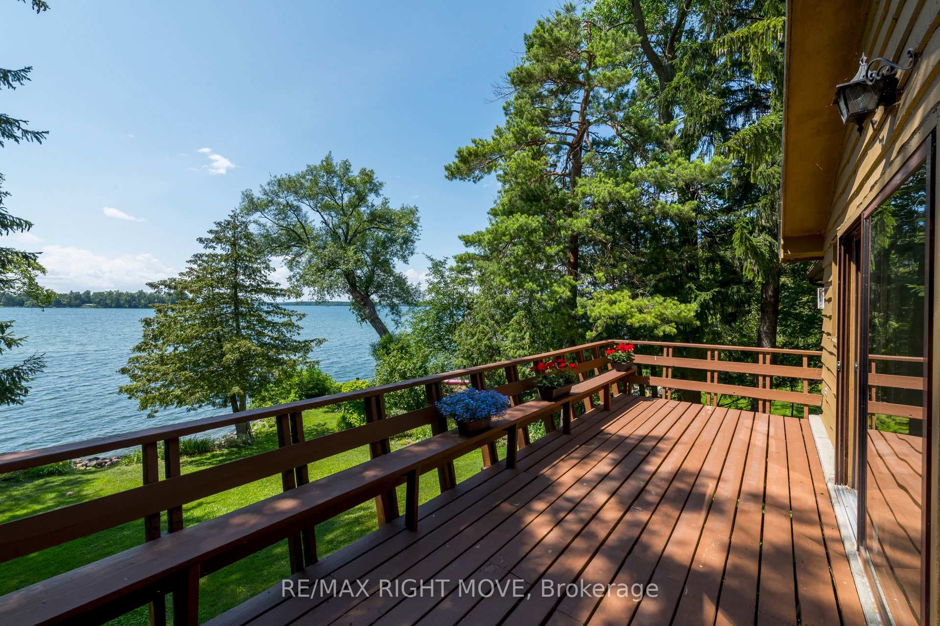 5498 Fawn Bay Road photo 28