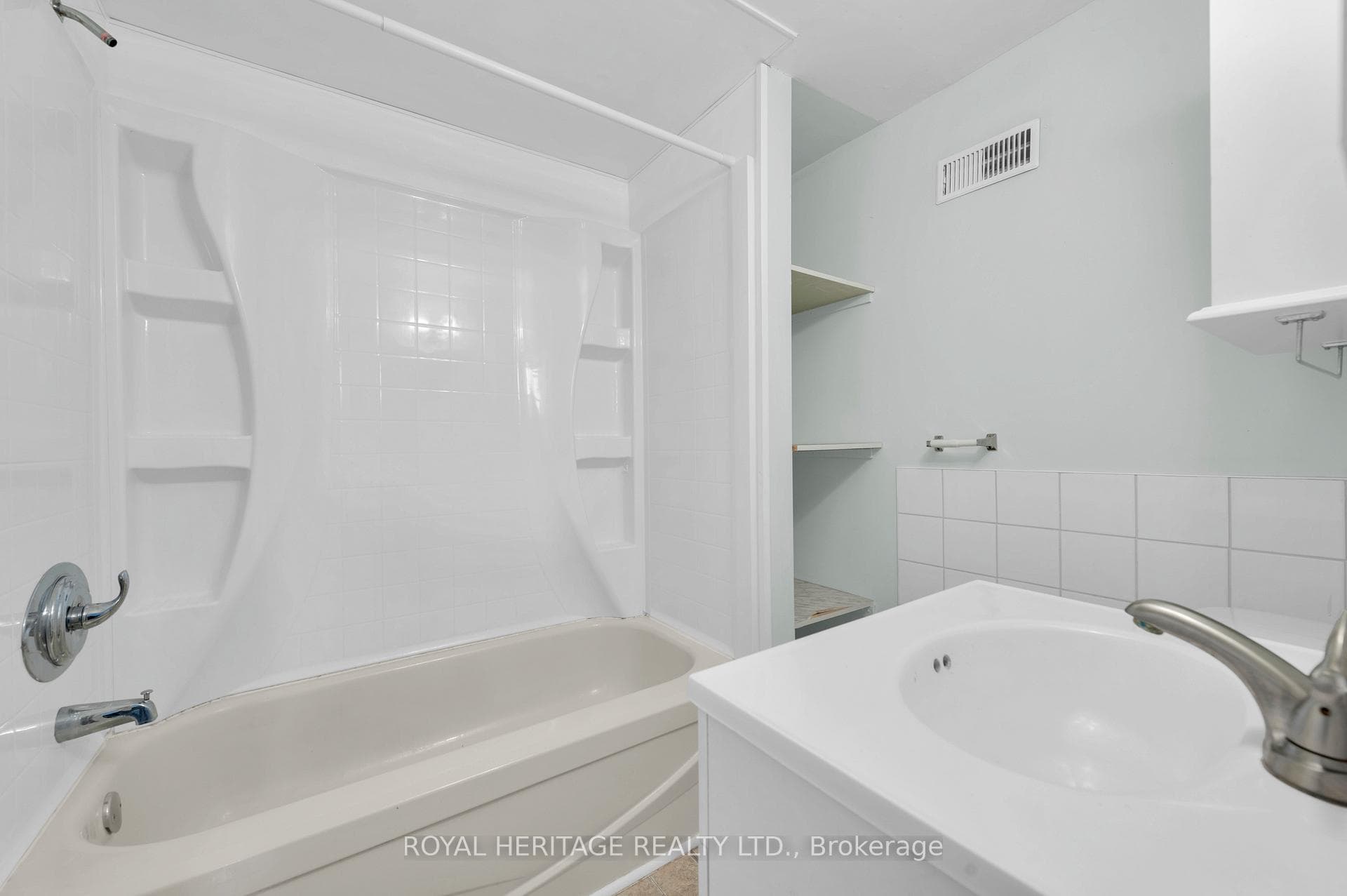 24 North Murray Street photo 25