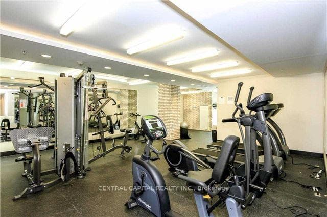 39 Sherbourne Street Unit 308 photo 14