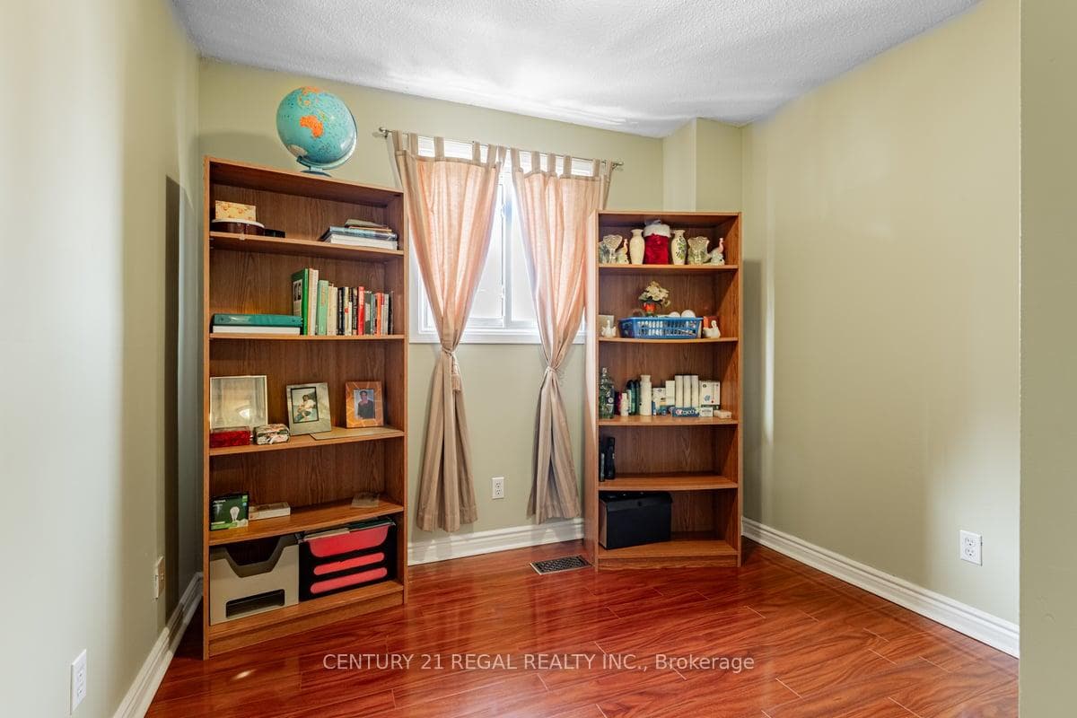 2359 Birchmount Road Unit 29 photo 28