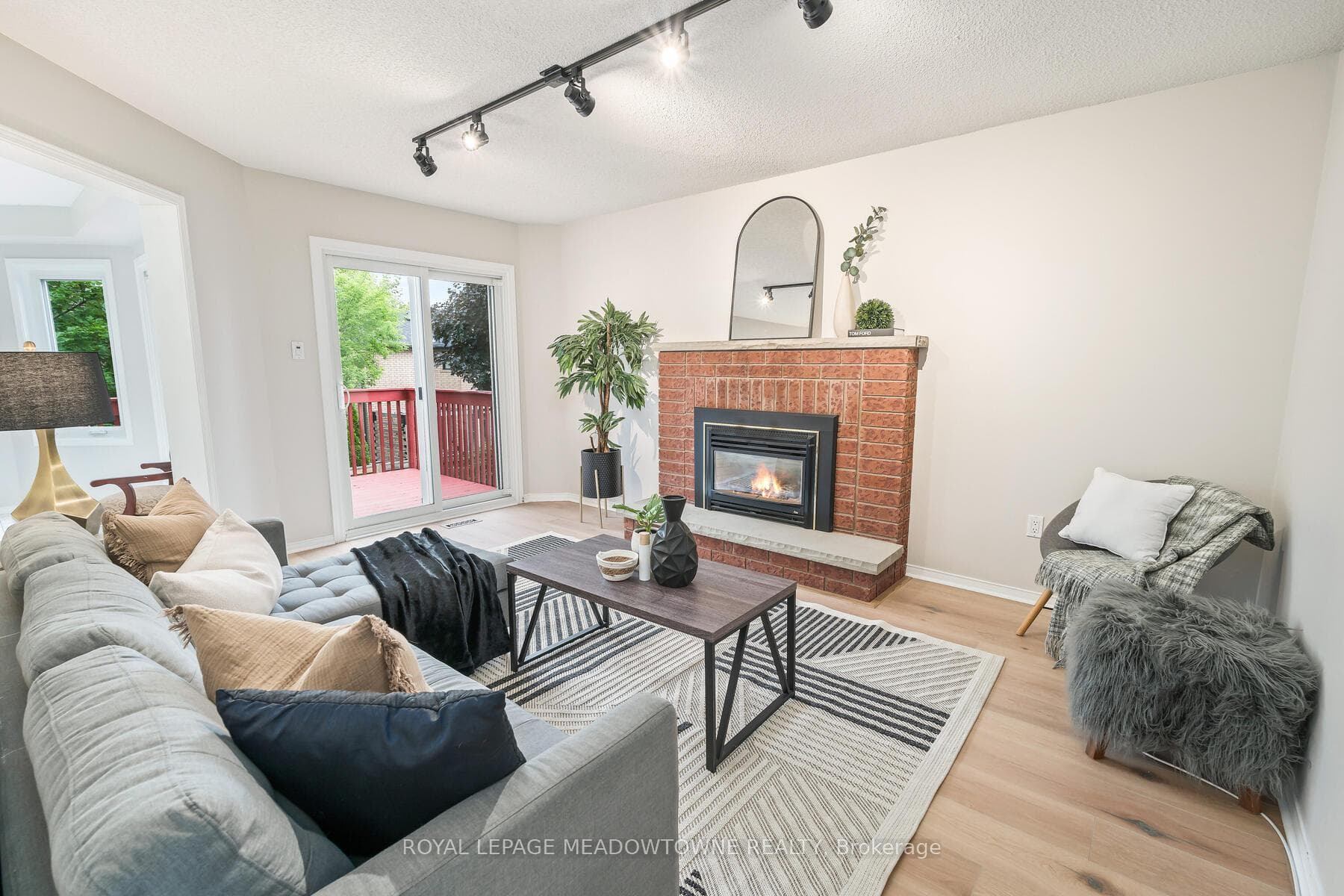 15295 Argyll Road photo 13