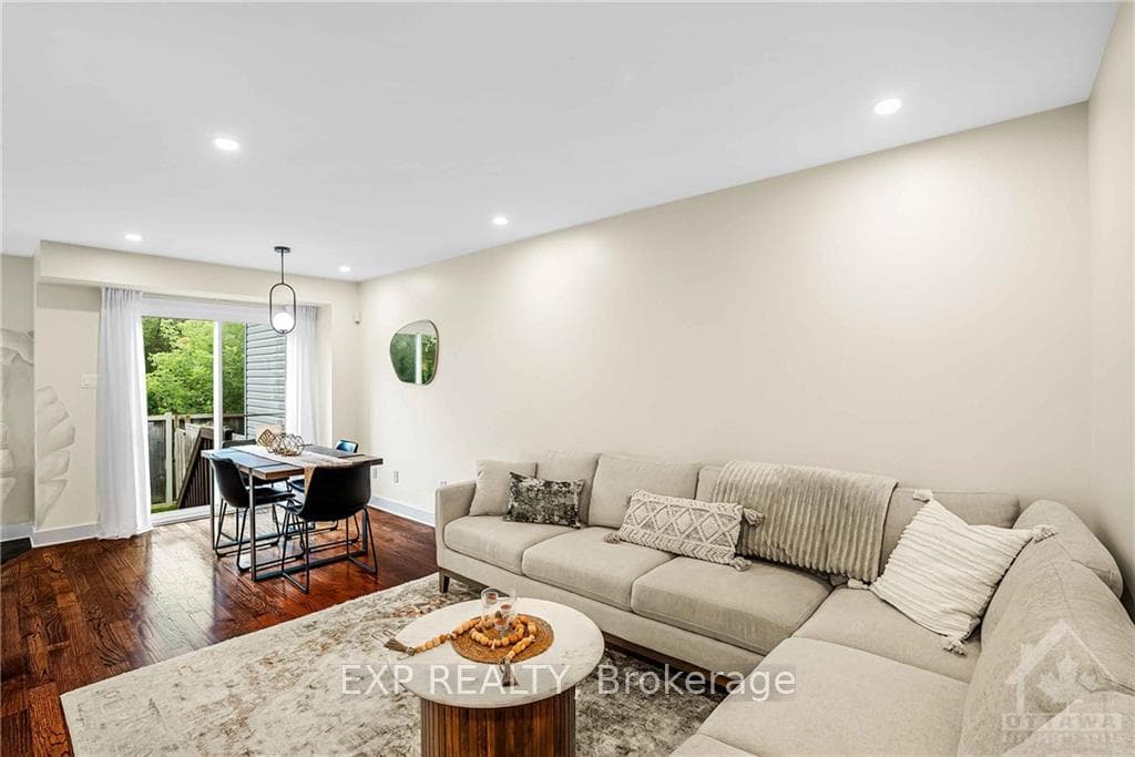 274 MACOUN Circle photo 6